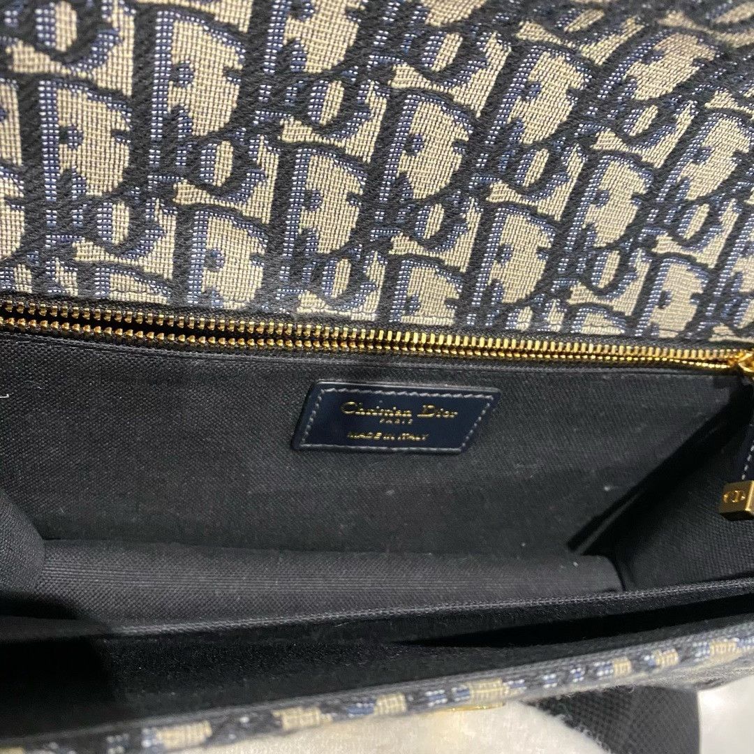 Dior Pre-loved Bag Very good condition Size ONE SIZE - 5 Thumbnail