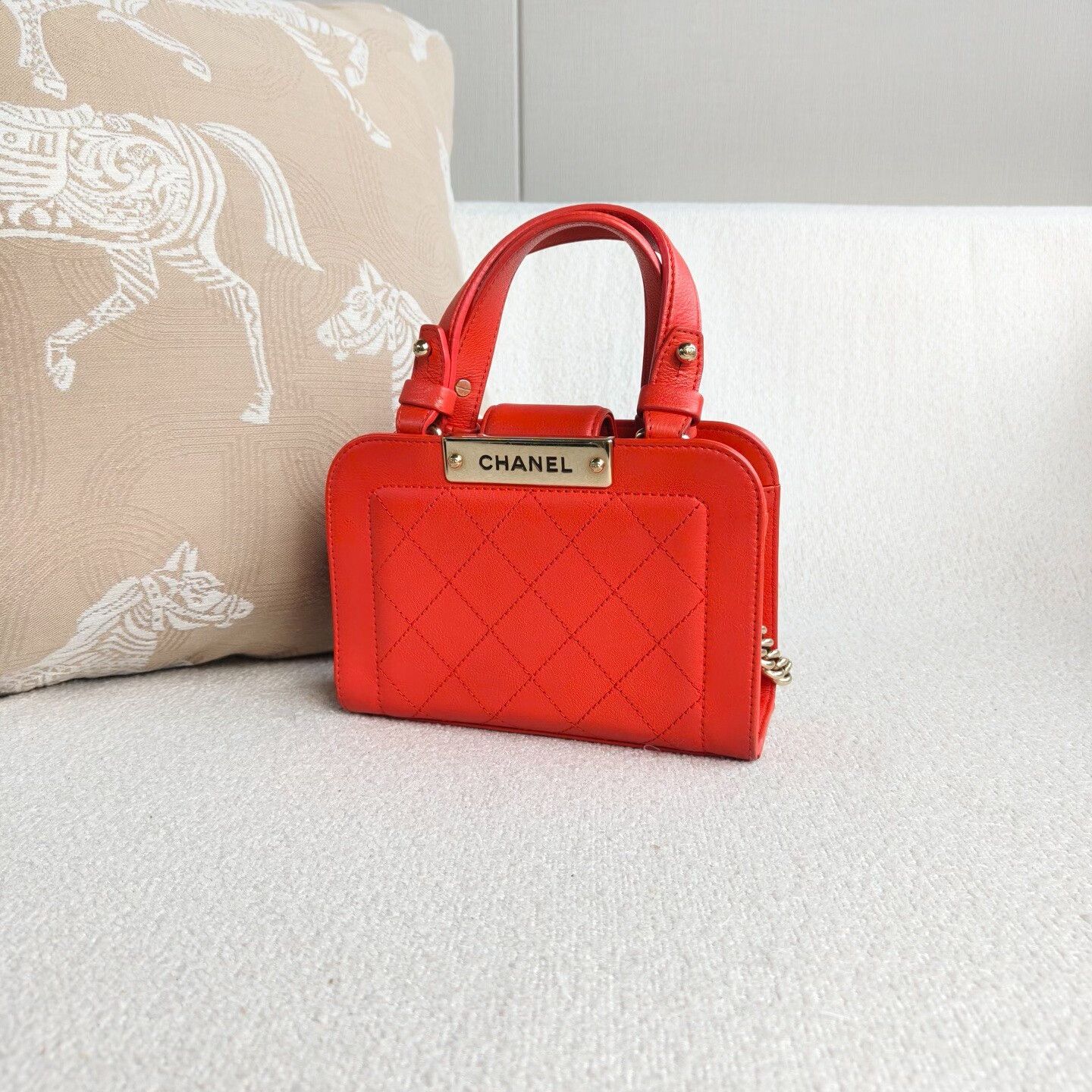 Chanel Pre-loved Bag Very good condition Size ONE SIZE - 4 Thumbnail