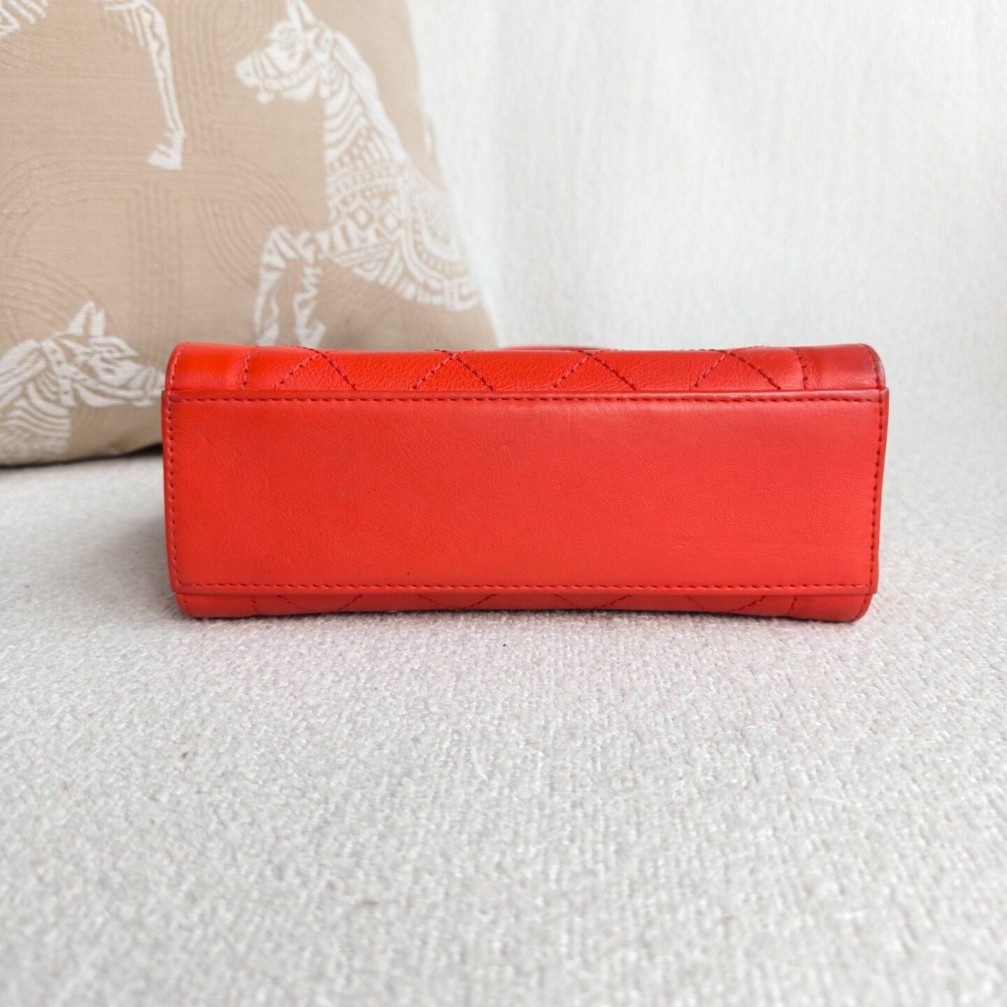 Chanel Pre-loved Bag Very good condition Size ONE SIZE - 5 Thumbnail
