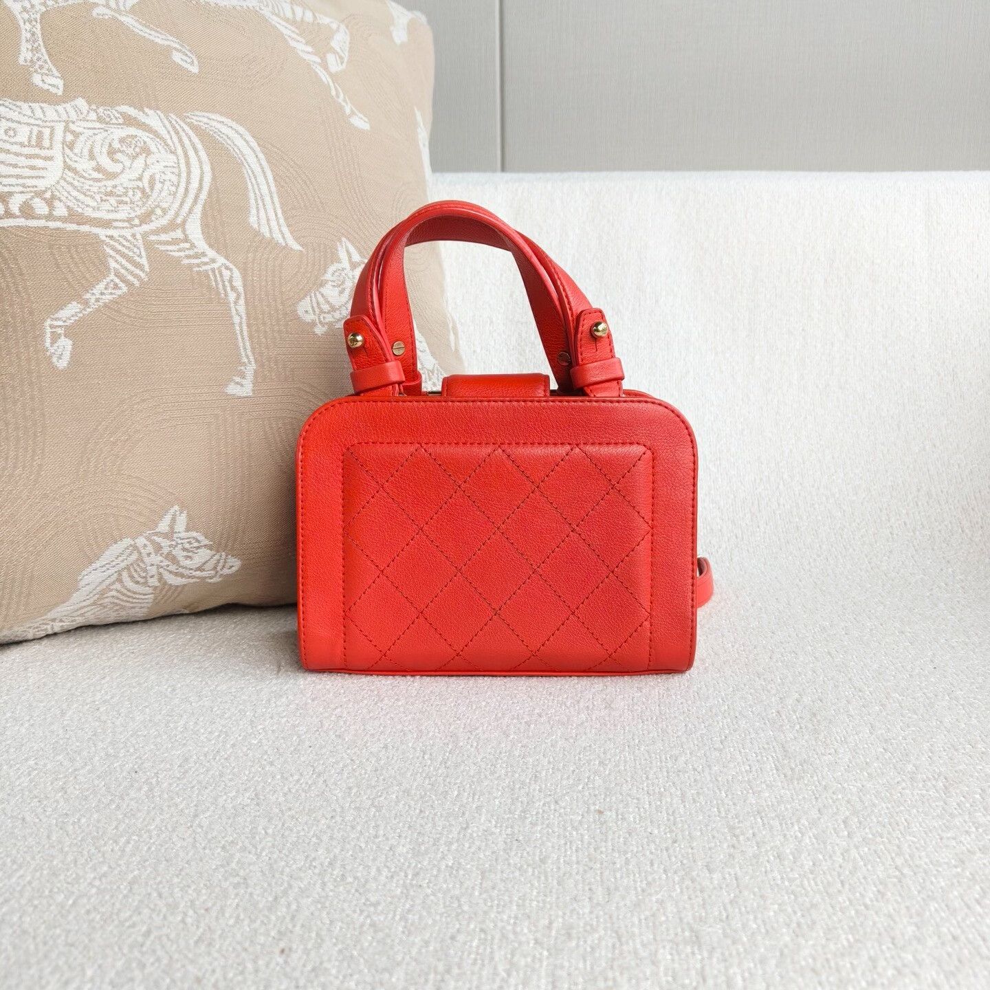 Chanel Pre-loved Bag Very good condition Size ONE SIZE - 3 Thumbnail