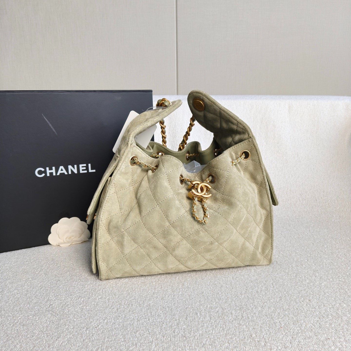 Chanel Pre-loved Bag Very good condition Size ONE SIZE - 6 Thumbnail