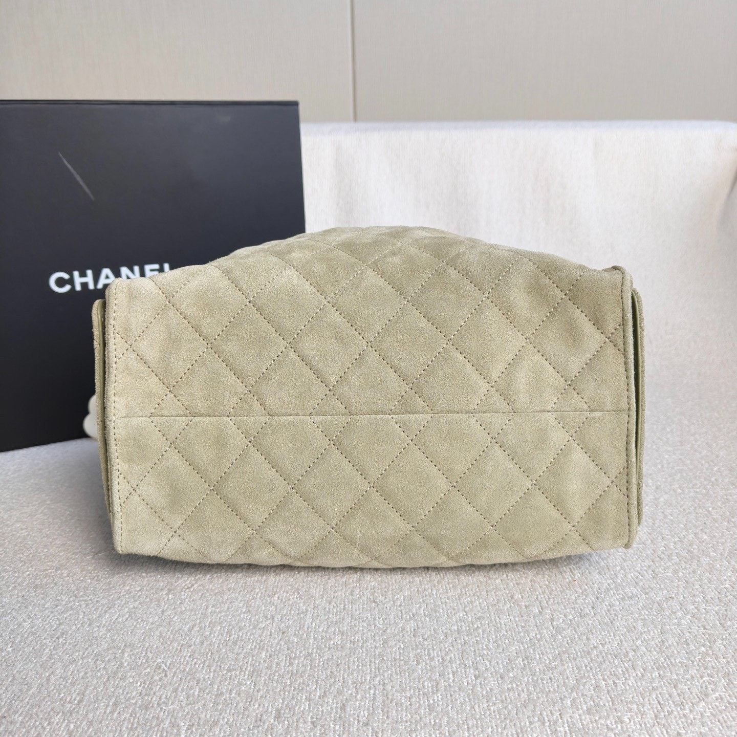 Chanel Pre-loved Bag Very good condition Size ONE SIZE - 5 Thumbnail