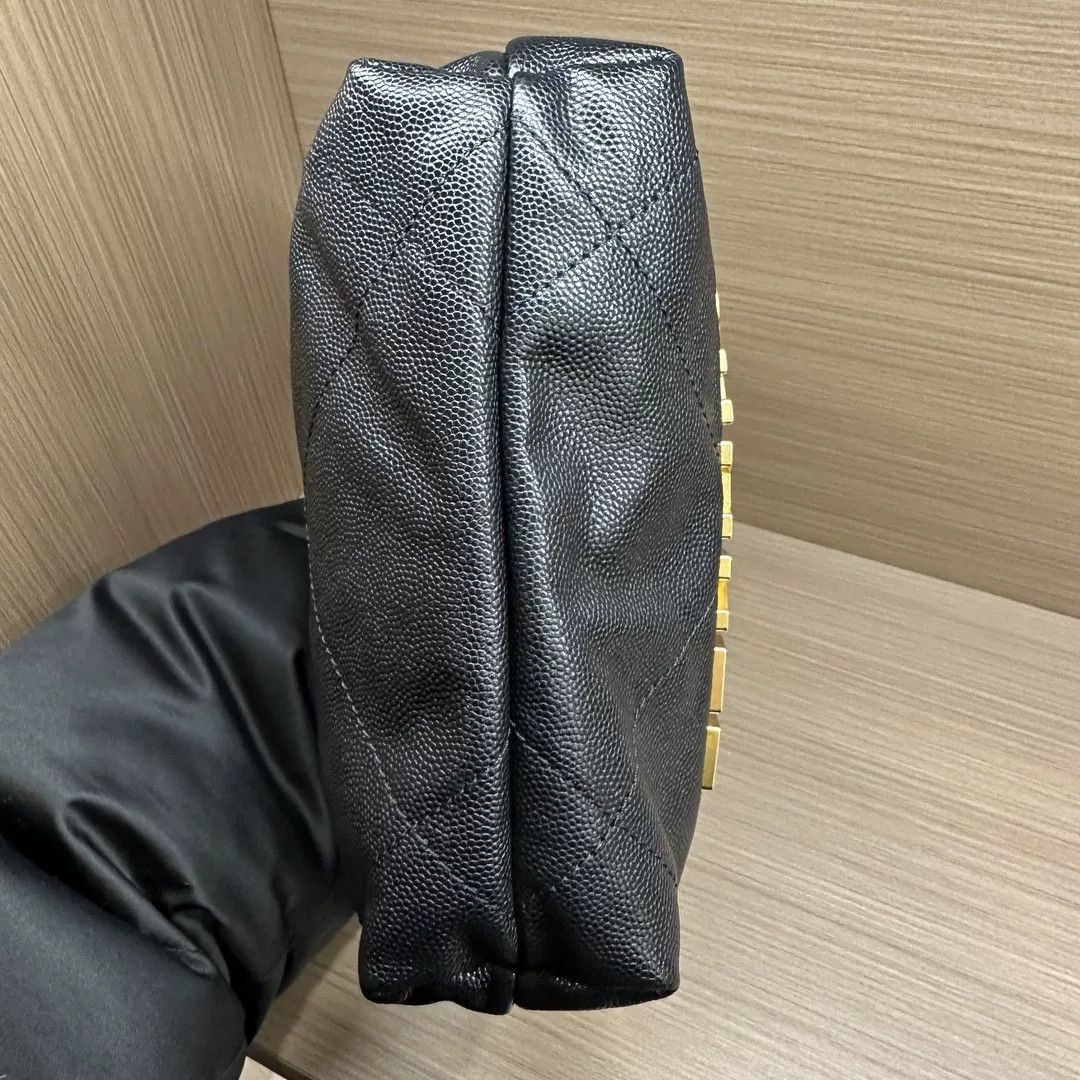 Chanel Pre-loved Bag Very good condition Size ONE SIZE - 7 Thumbnail