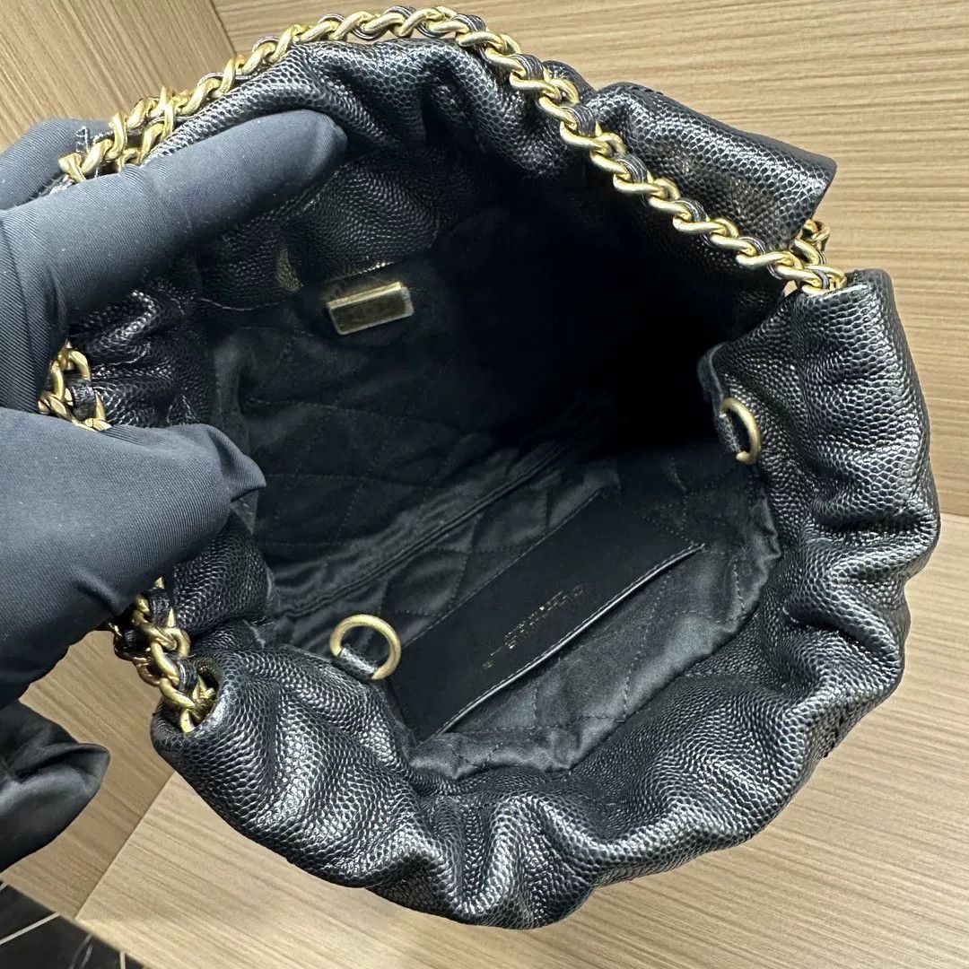 Chanel Pre-loved Bag Very good condition Size ONE SIZE - 2 Thumbnail