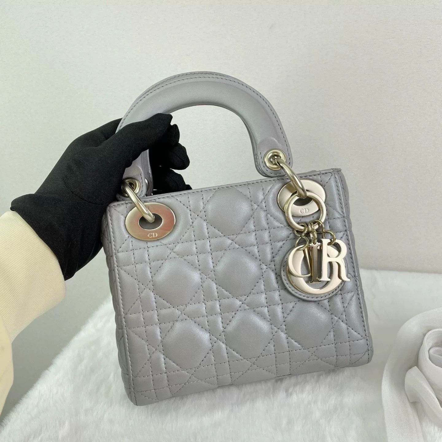 Dior Pre-loved Bag Very good condition Size ONE SIZE - 7 Thumbnail