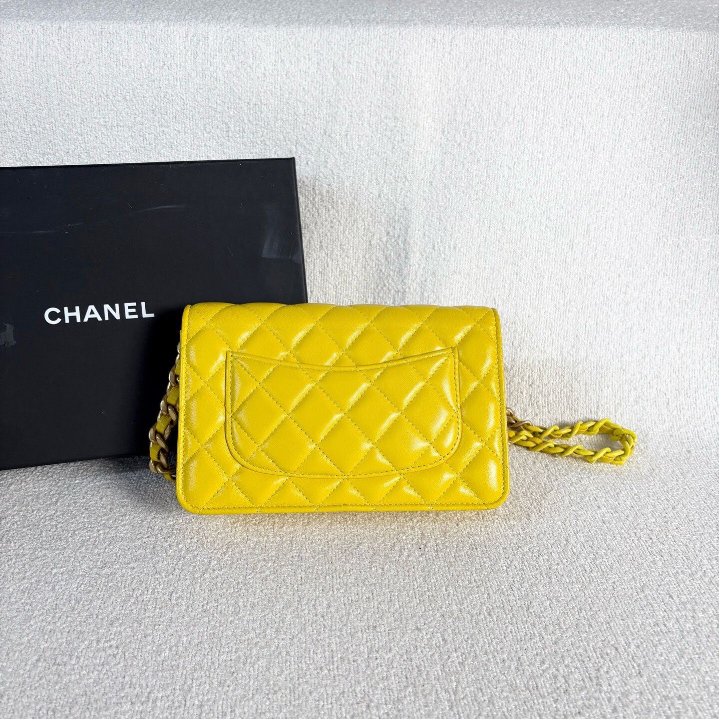 Chanel Pre-loved Bag Very good condition Size ONE SIZE - 3 Thumbnail