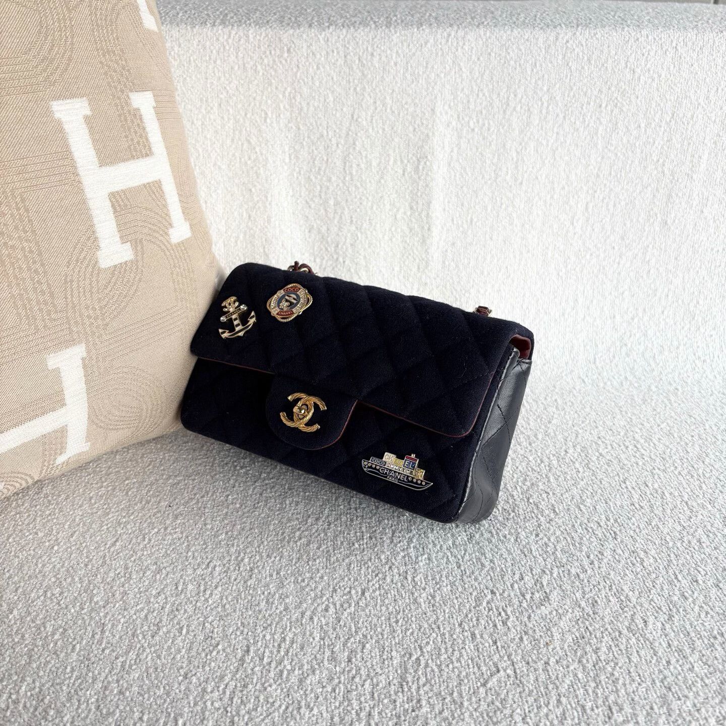 Chanel Pre-loved Bag Very good condition Size ONE SIZE - 4 Thumbnail