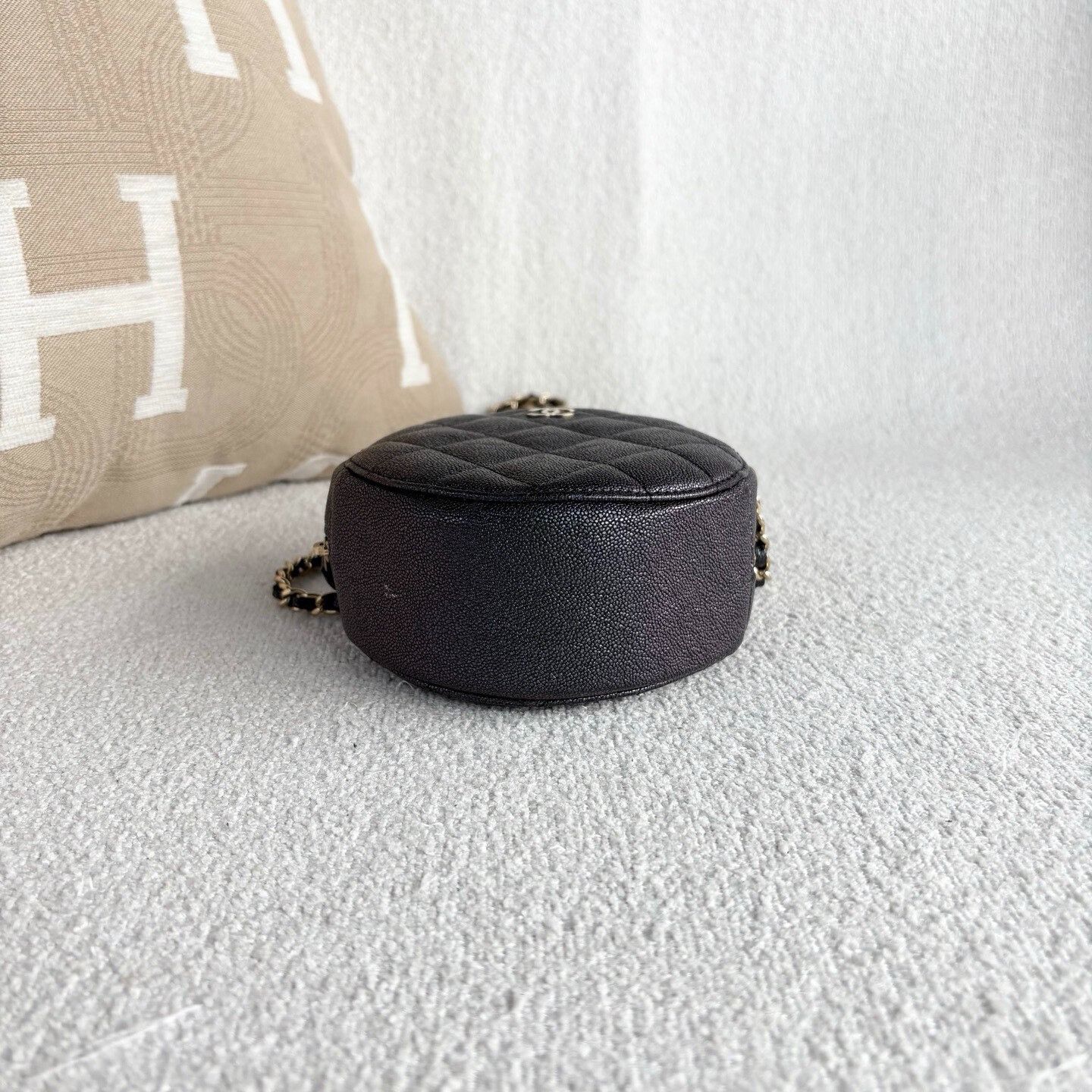 Chanel Pre-loved Bag Very good condition Size ONE SIZE - 5 Thumbnail