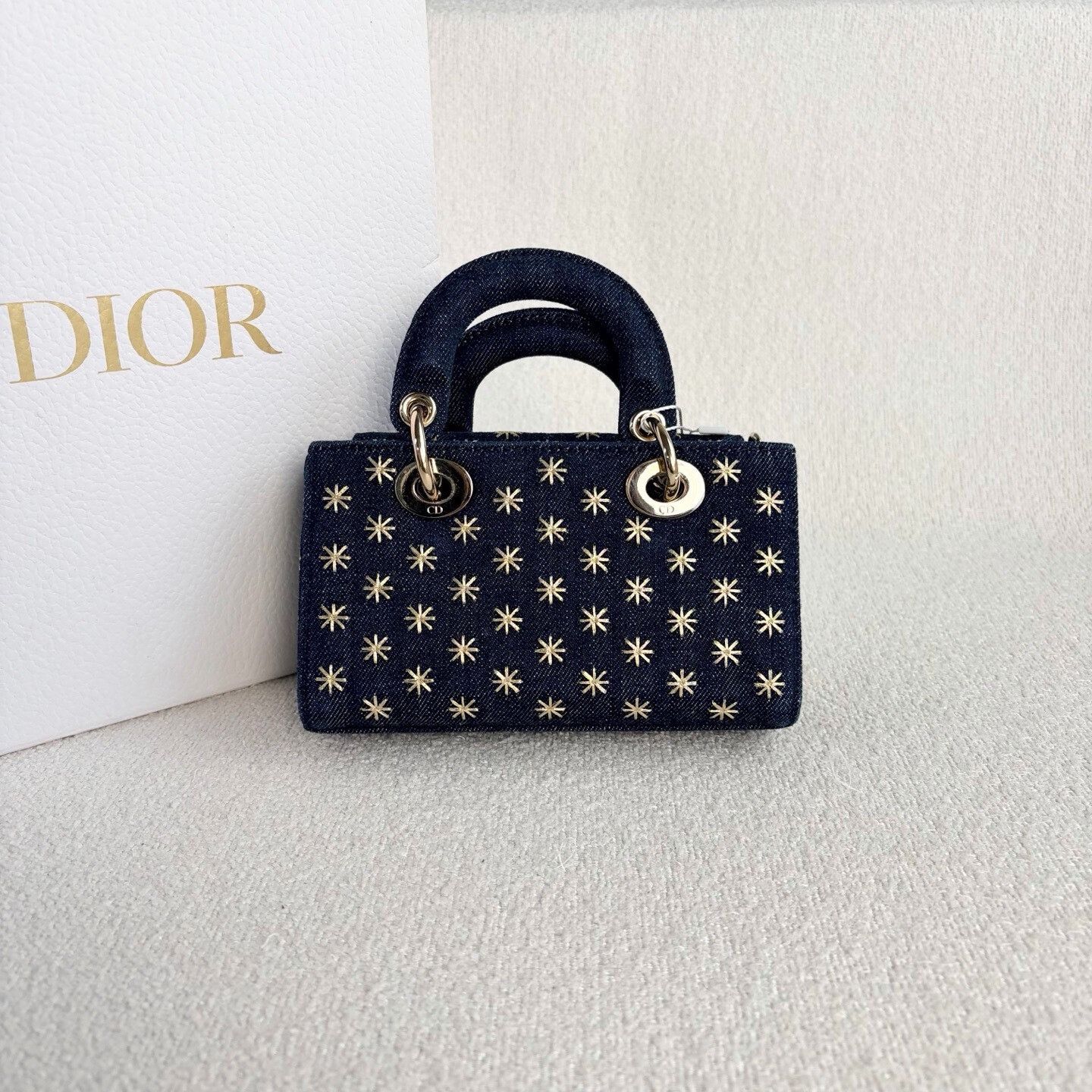 Dior Pre-loved Bag Very good condition Size ONE SIZE - 3 Thumbnail