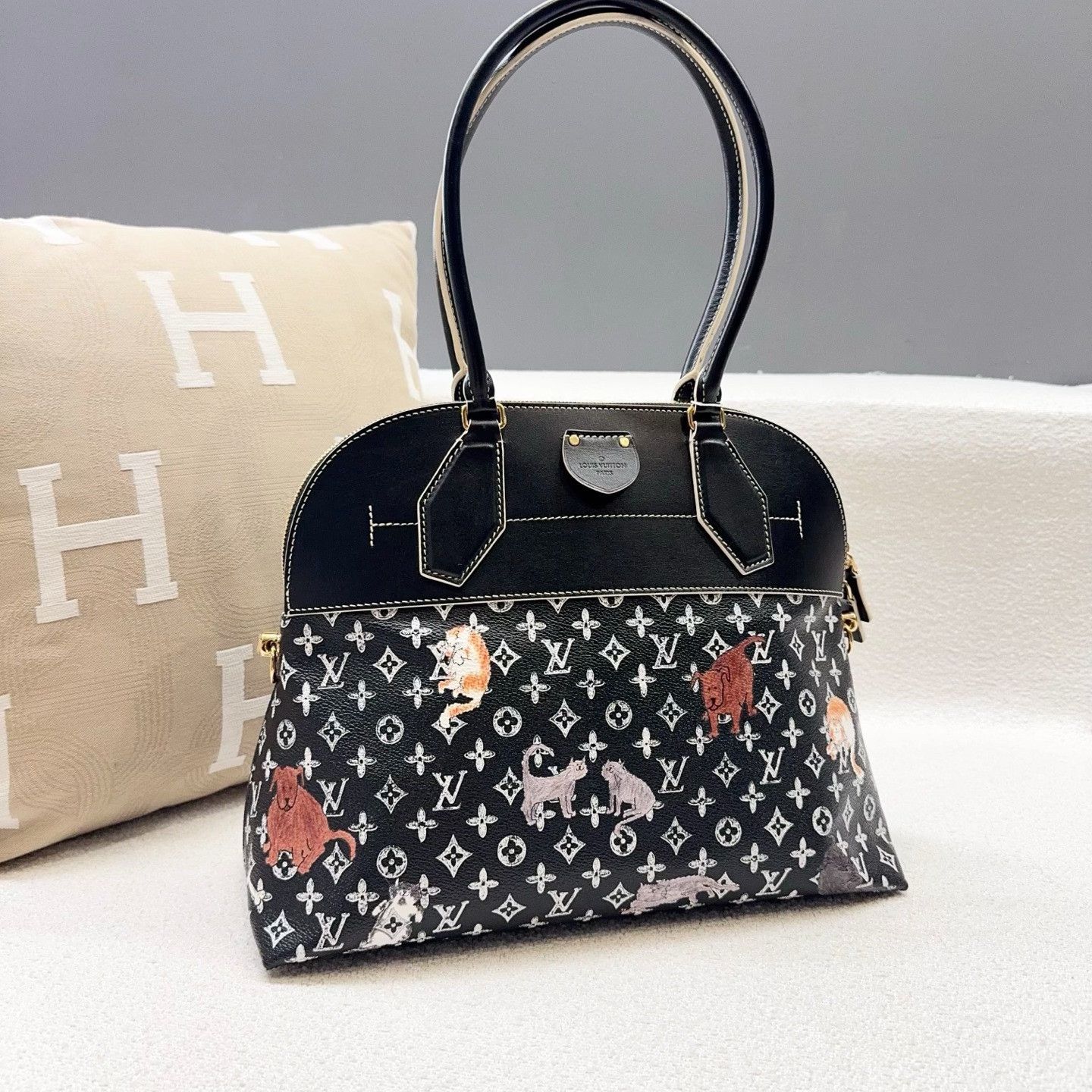 Louis Vuitton Pre-loved Bag Very good condition Size ONE SIZE - 6 Thumbnail