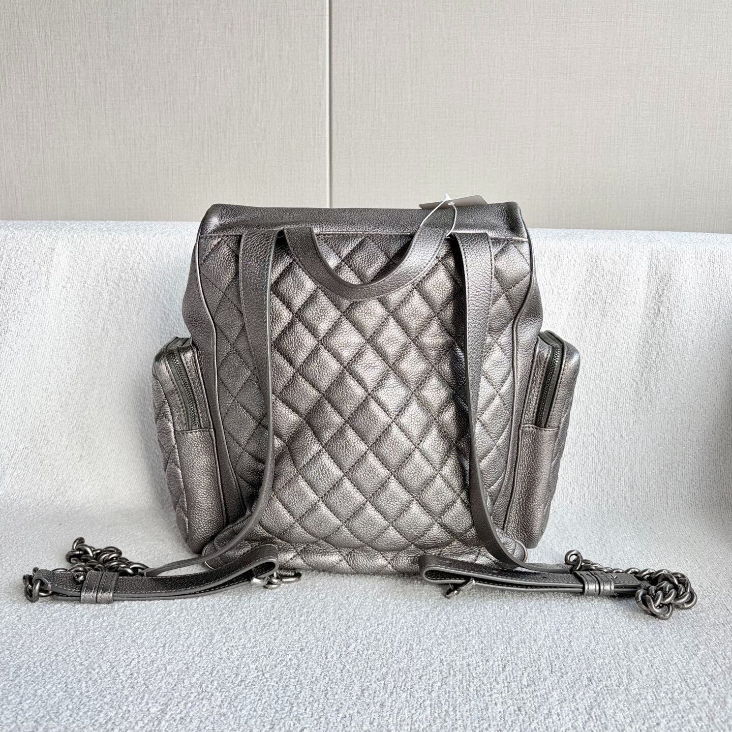 Chanel Pre-loved Bag Very good condition Size ONE SIZE - 2 Thumbnail