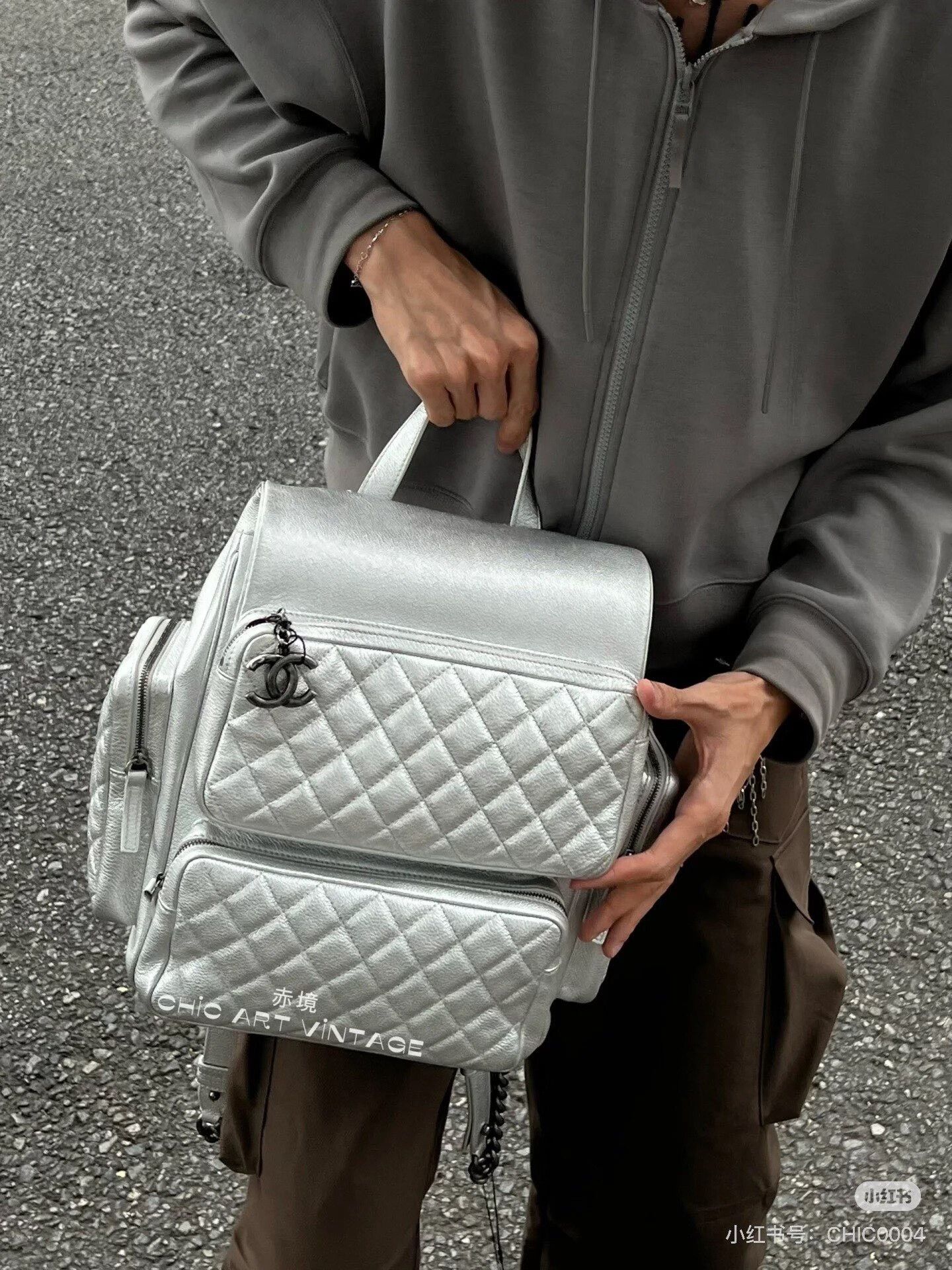 Chanel Pre-loved Bag Very good condition Size ONE SIZE - 8 Thumbnail