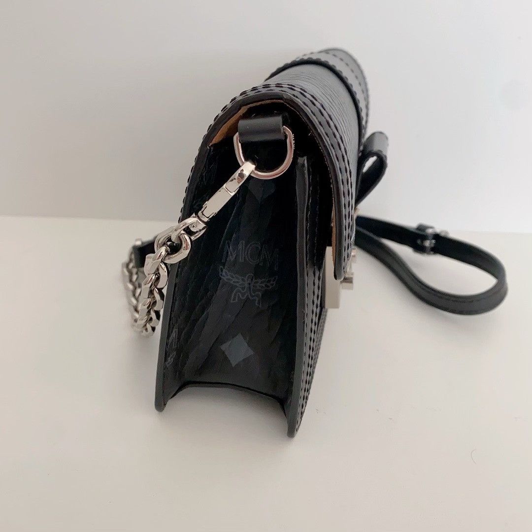 MCM Pre-loved Bag Very good condition Size ONE SIZE - 2 Thumbnail