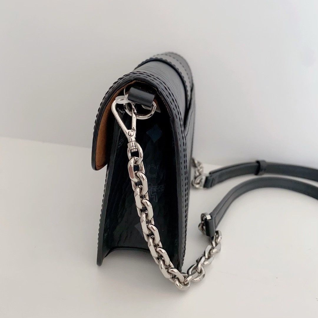 MCM Pre-loved Bag Very good condition Size ONE SIZE - 3 Thumbnail