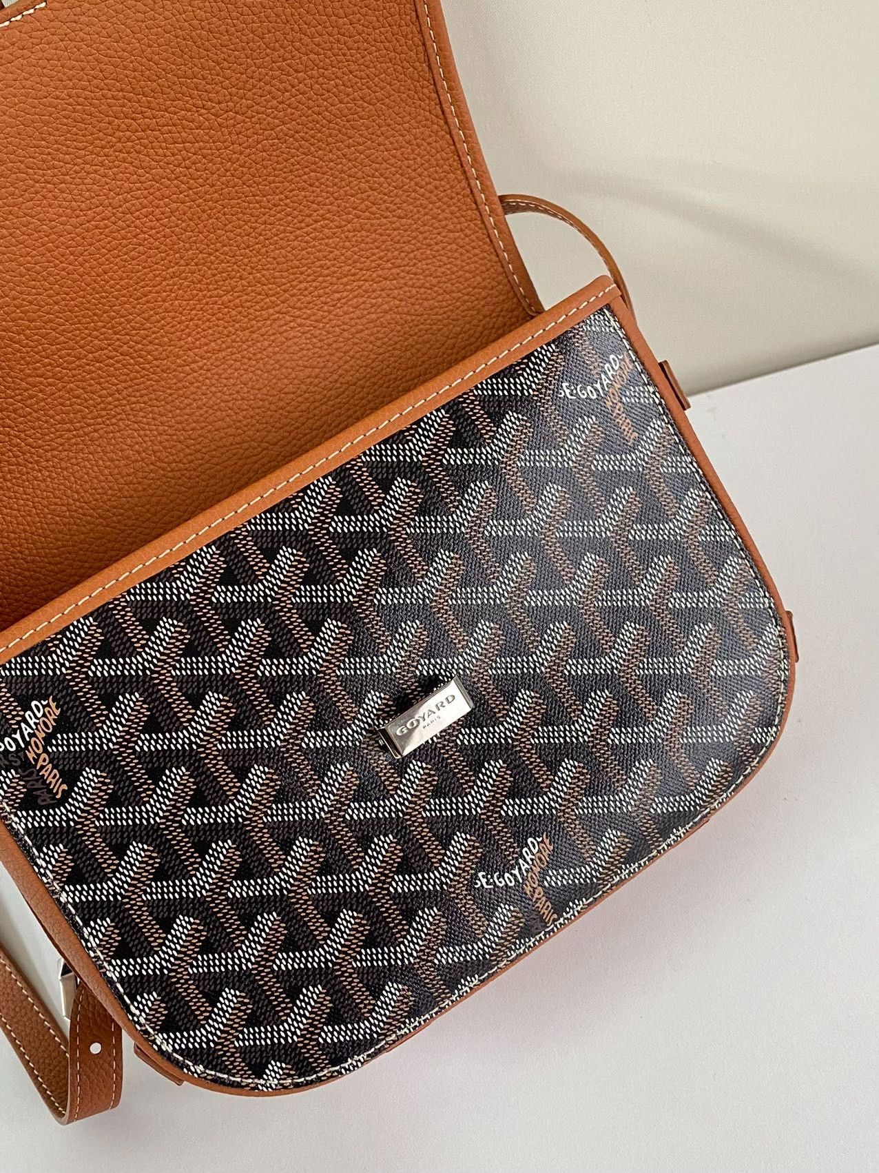 Goyard Pre-loved Bag Very good condition Size ONE SIZE - 7 Thumbnail