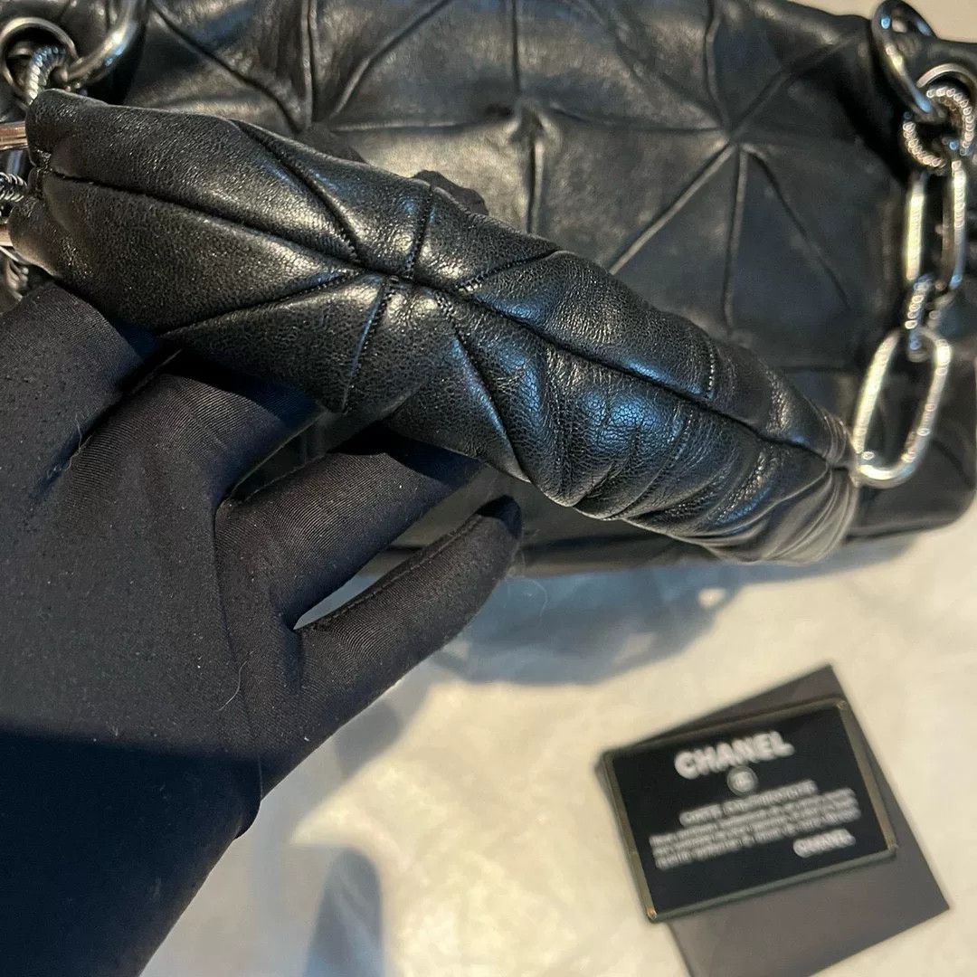 Chanel Pre-loved Bag Very good condition Size ONE SIZE - 4 Thumbnail