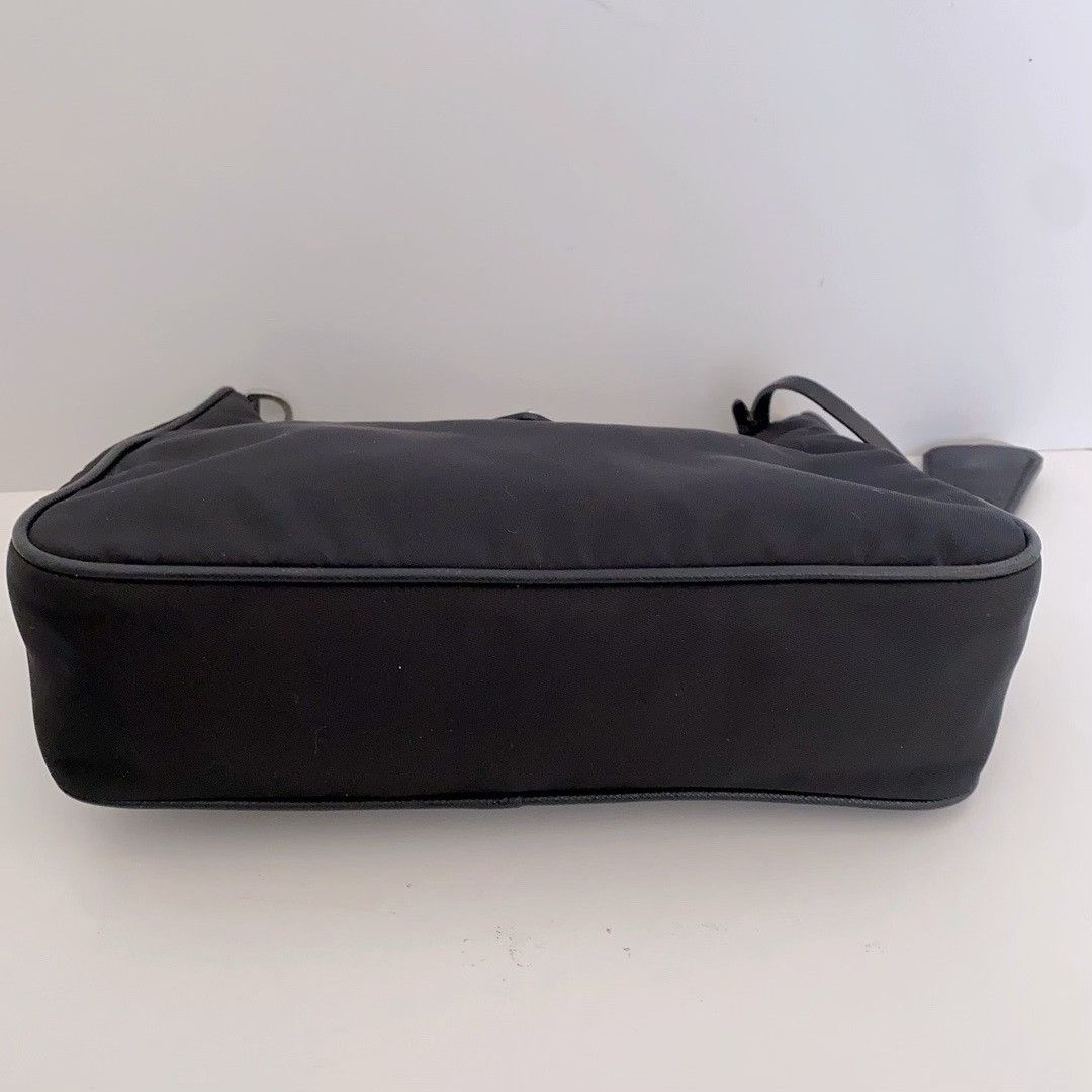 Prada Pre-loved Bag Very good condition Size ONE SIZE - 6 Thumbnail