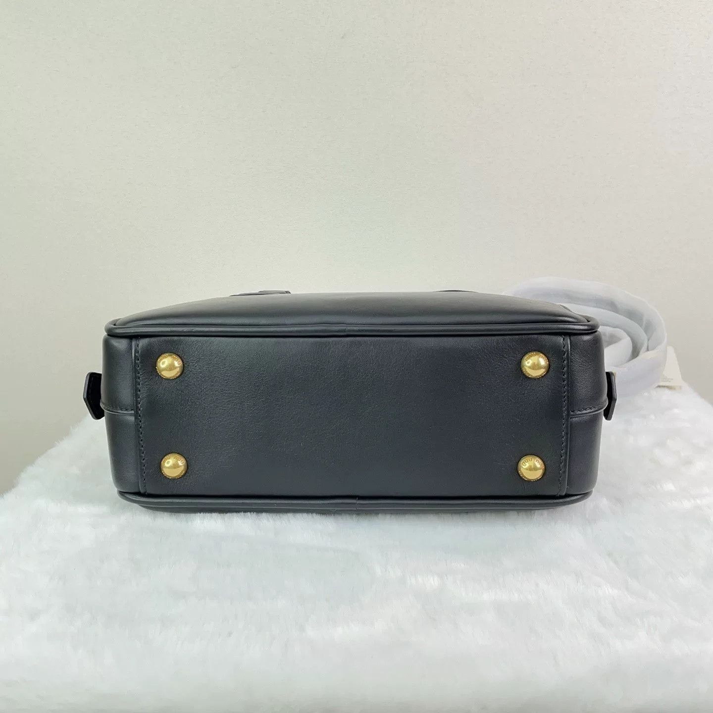 Miu Miu Pre-loved Bag Very good condition Size ONE SIZE - 4 Thumbnail