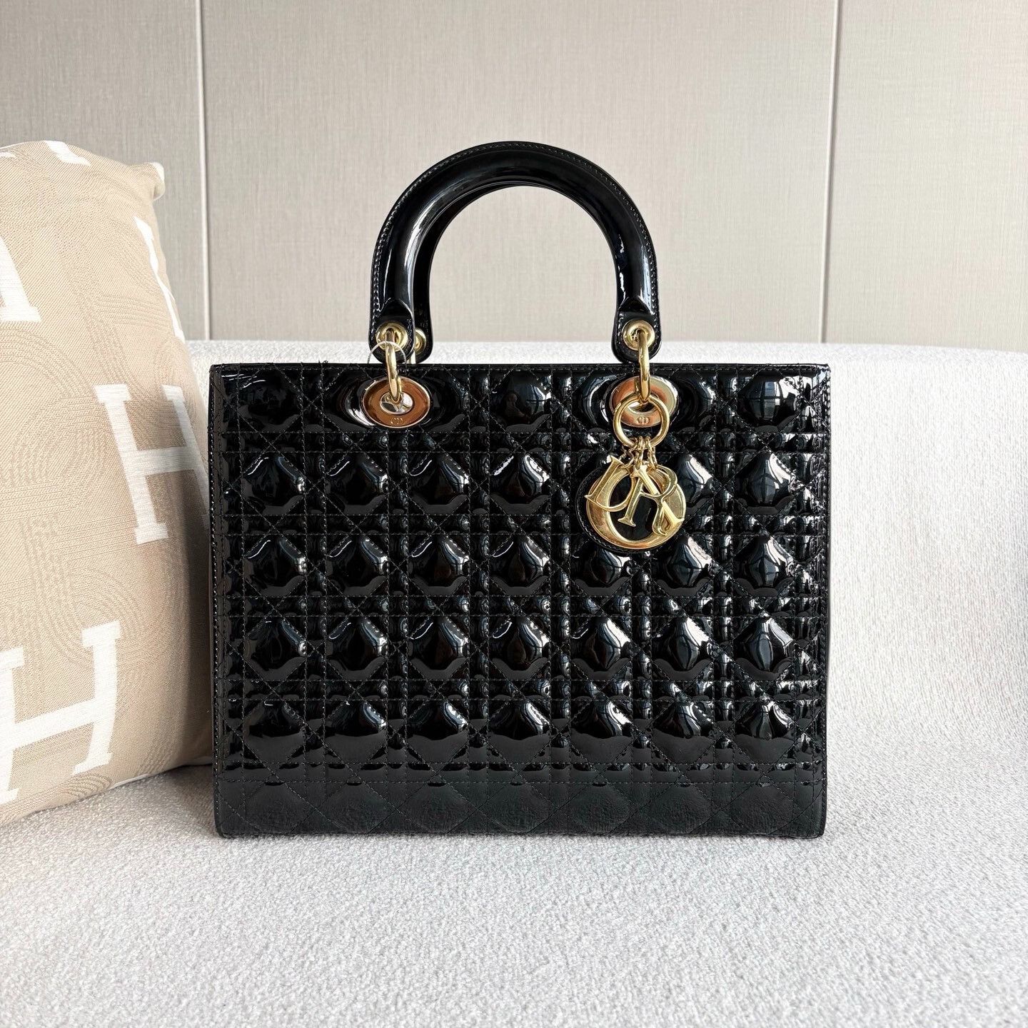 Dior Pre-loved Bag Very good condition Size ONE SIZE - 2 Thumbnail