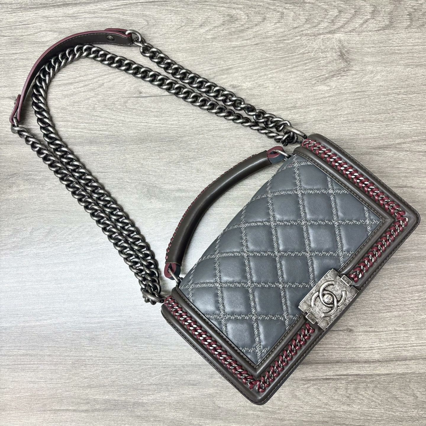 Chanel Pre-loved Bag Very good condition Size ONE SIZE - 3 Thumbnail
