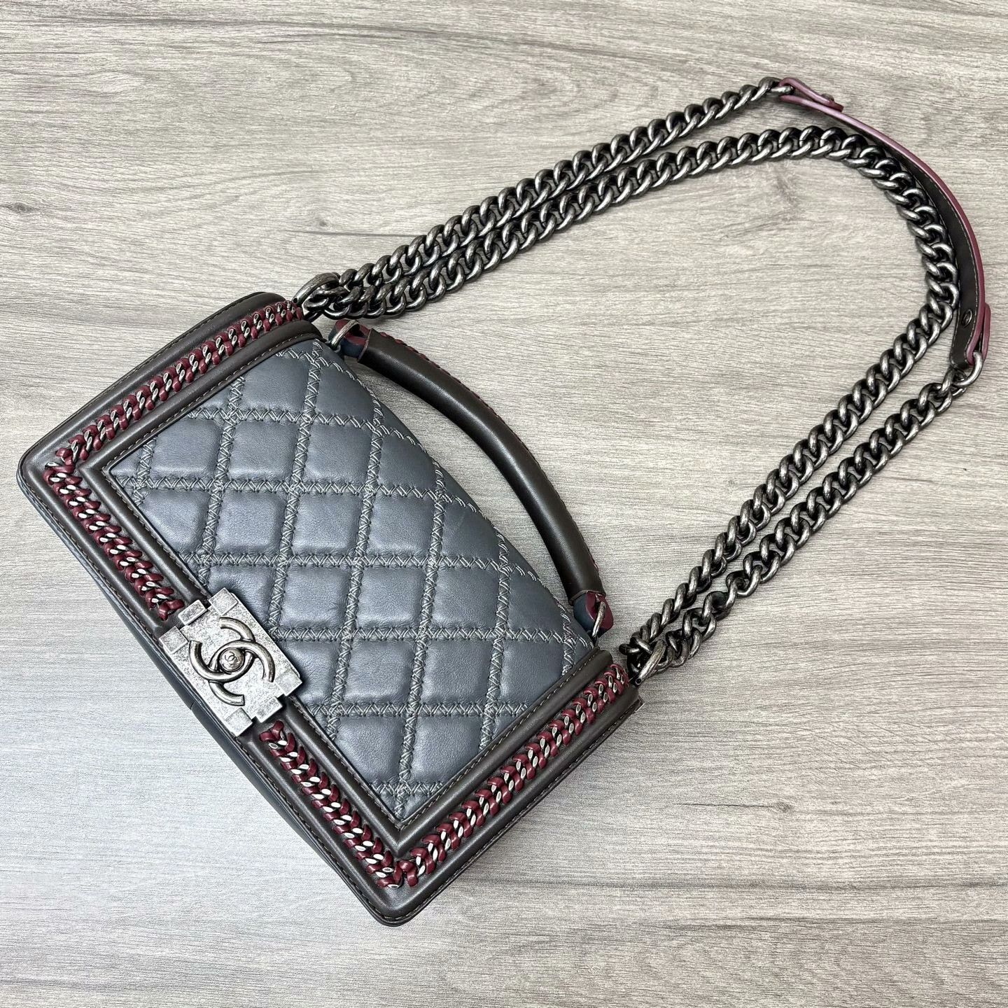 Chanel Pre-loved Bag Very good condition Size ONE SIZE - 4 Thumbnail