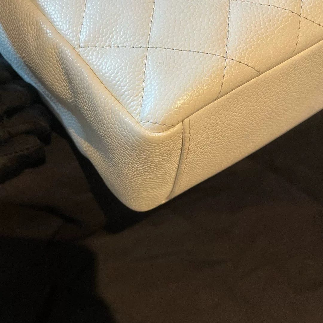 Chanel Pre-loved Bag Very good condition Size ONE SIZE - 6 Thumbnail