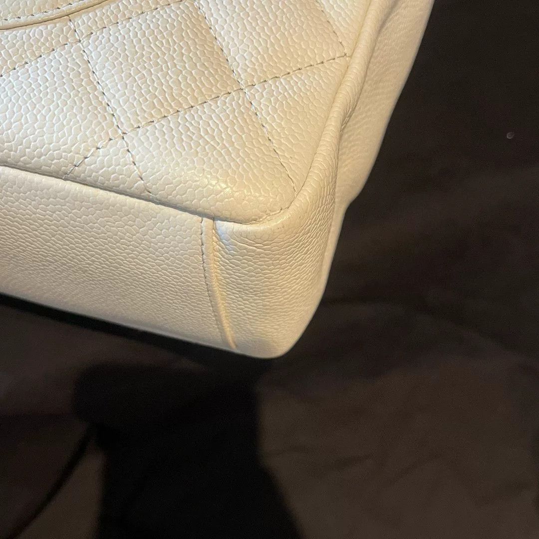 Chanel Pre-loved Bag Very good condition Size ONE SIZE - 7 Thumbnail