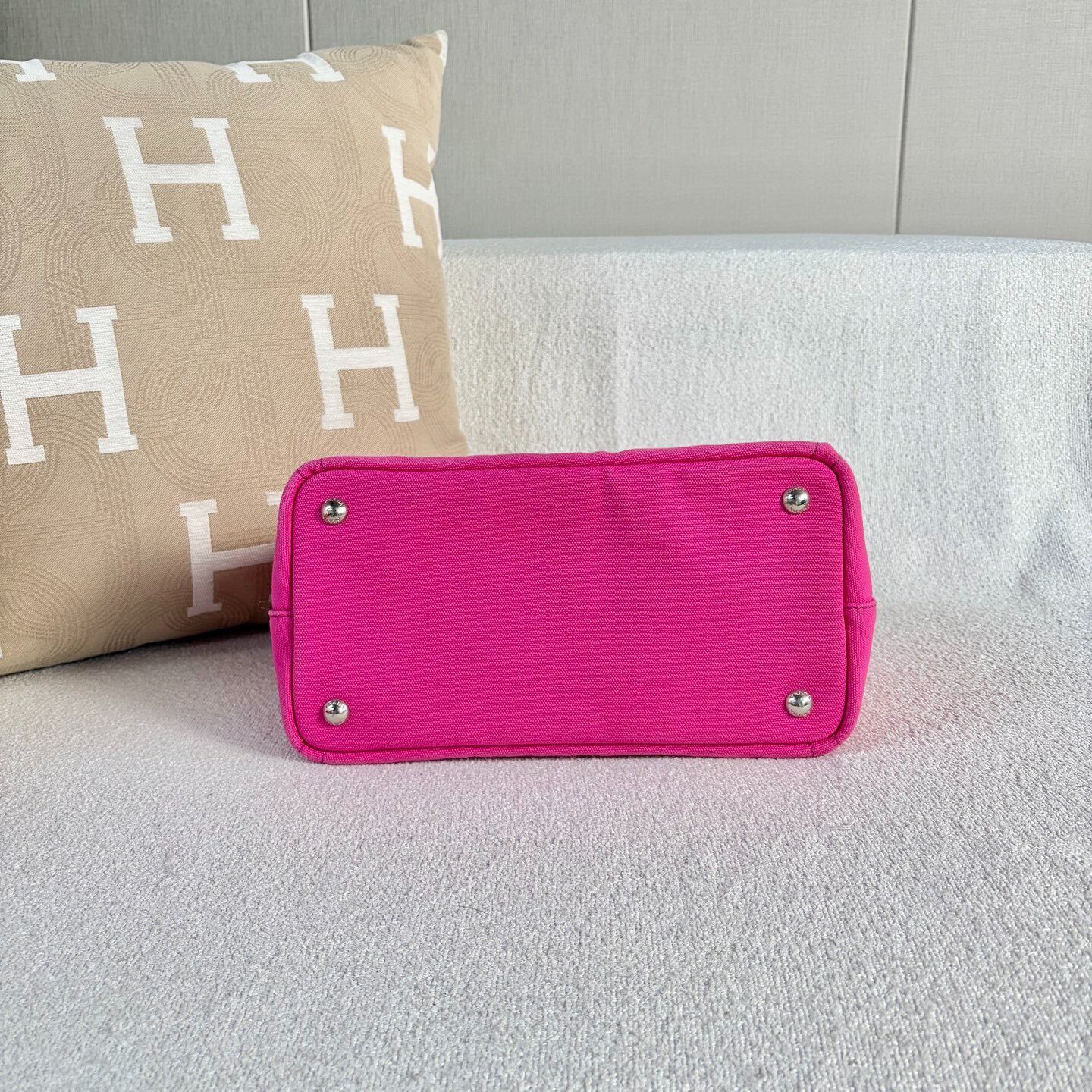 Prada Pre-loved Bag Very good condition Size ONE SIZE - 5 Thumbnail