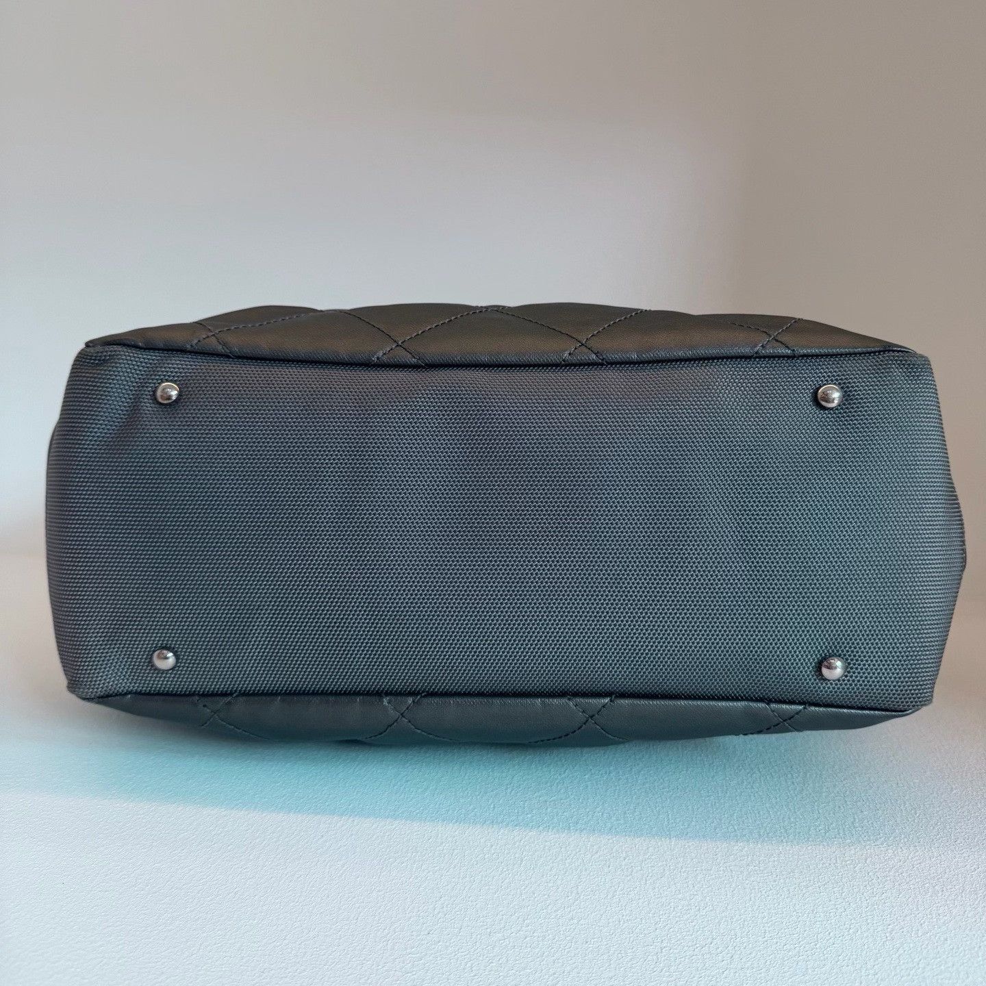 Chanel Pre-loved Bag Very good condition Size ONE SIZE - 5 Thumbnail
