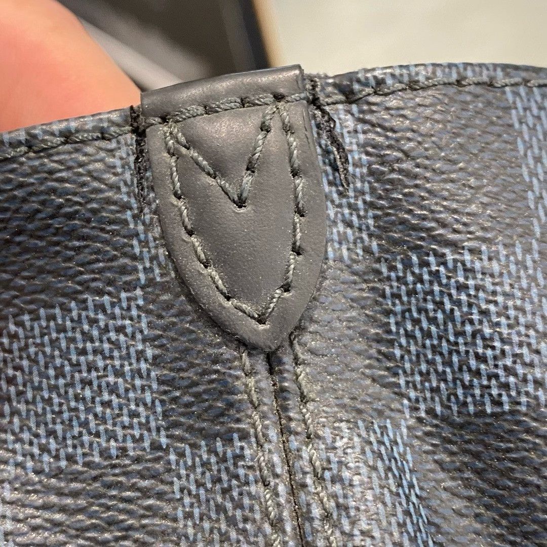 Louis Vuitton Pre-loved Bag Very good condition Size ONE SIZE - 5 Thumbnail