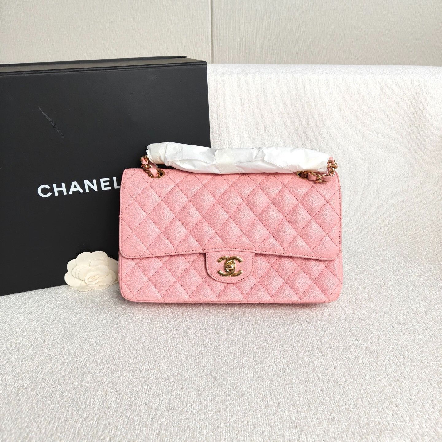 Chanel Pre-loved Bag Very good condition Size ONE SIZE - 2 Thumbnail