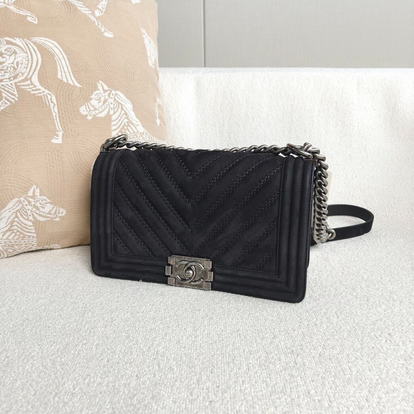 Chanel Pre-loved Bag Very good condition Size ONE SIZE - 4 Thumbnail