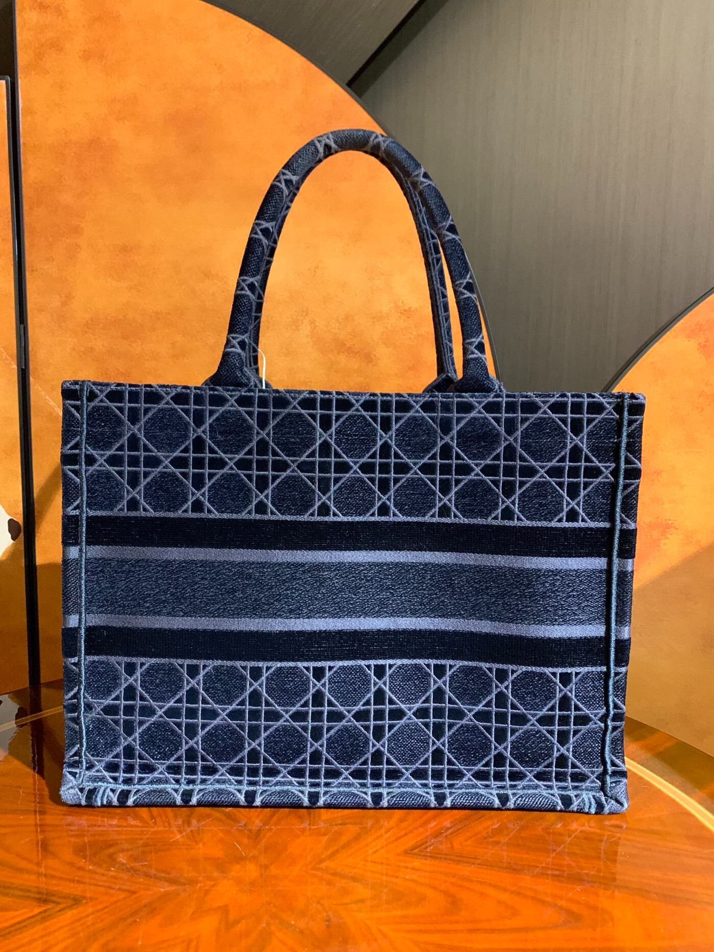 Dior Pre-loved Bag Very good condition Size ONE SIZE - 2 Thumbnail