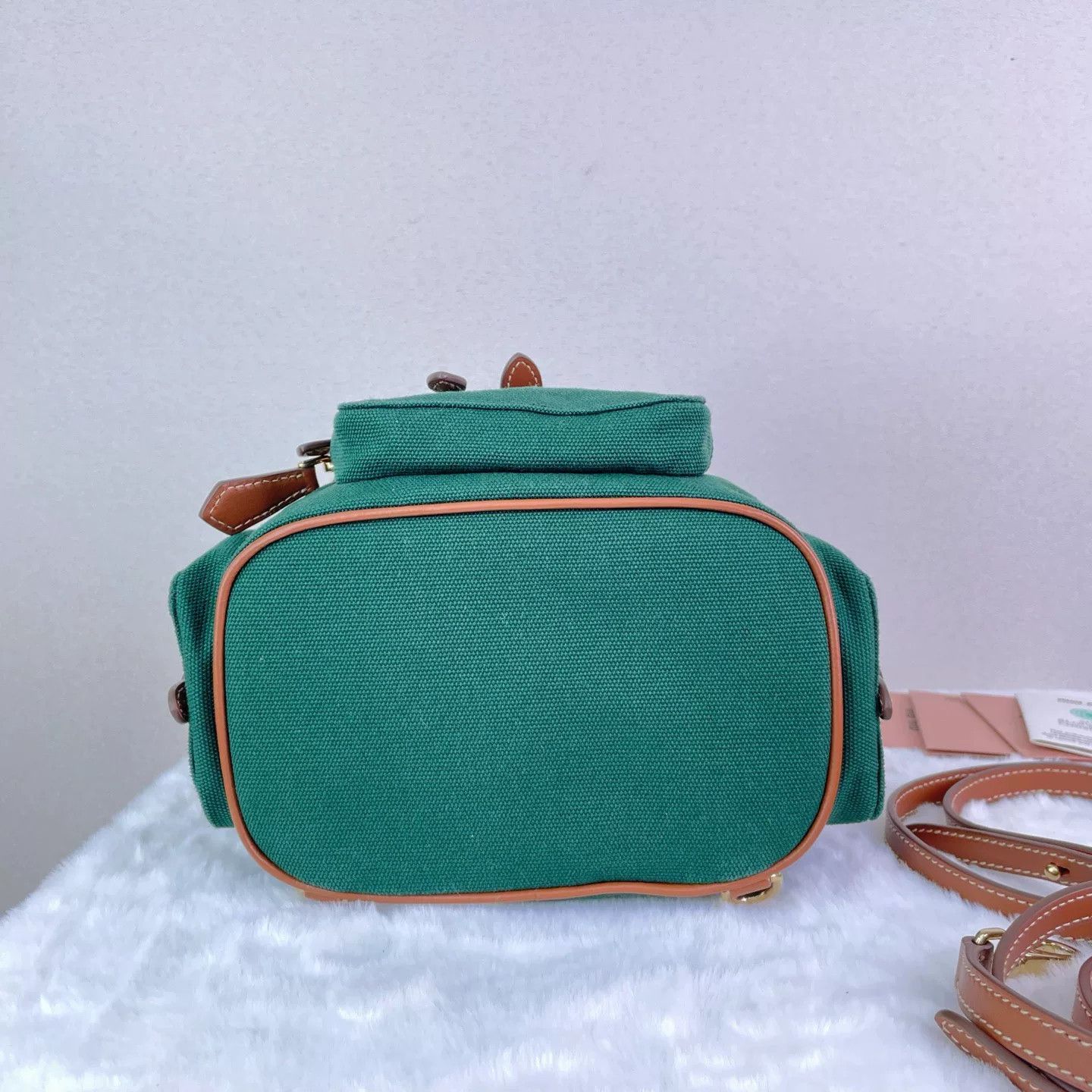 Miu Miu Pre-loved Bag Very good condition Size ONE SIZE - 4 Thumbnail