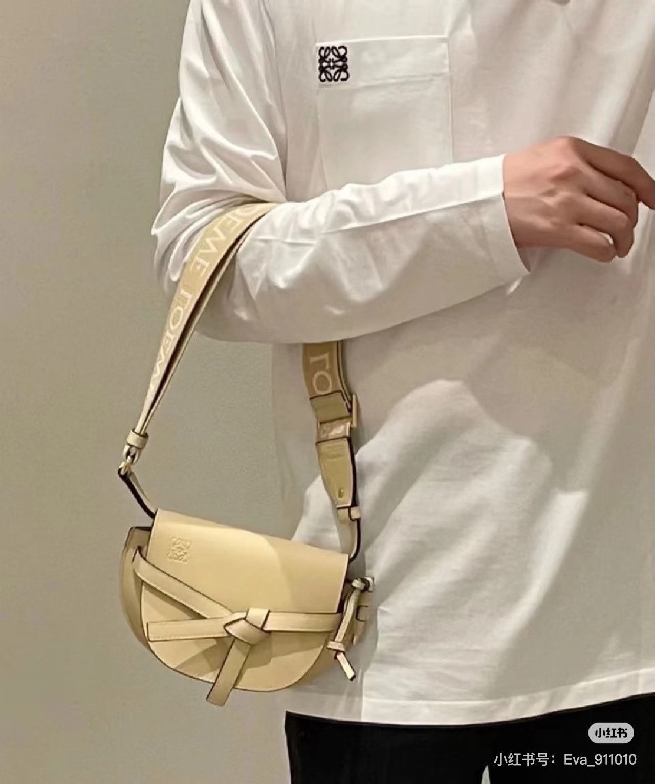 Loewe Pre-loved Bag Very good condition Size ONE SIZE - 8 Thumbnail