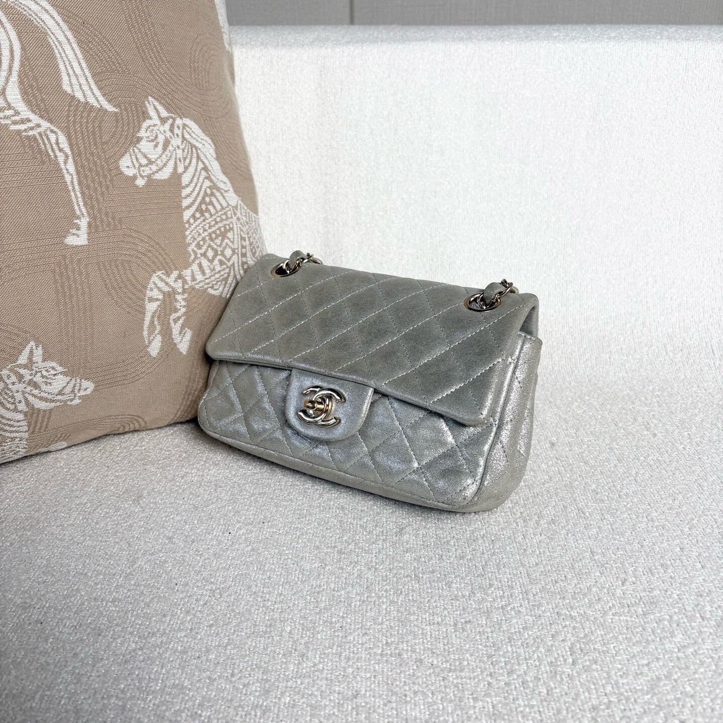 Chanel Pre-loved Bag Very good condition Size ONE SIZE - 6 Thumbnail
