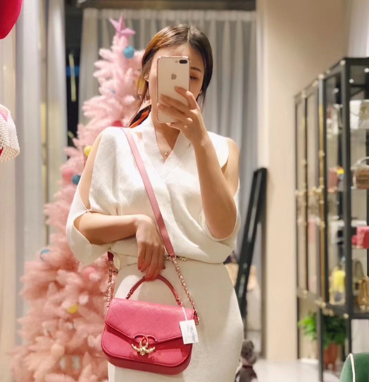 Chanel Pre-loved Bag Very good condition Size ONE SIZE - 9 Thumbnail
