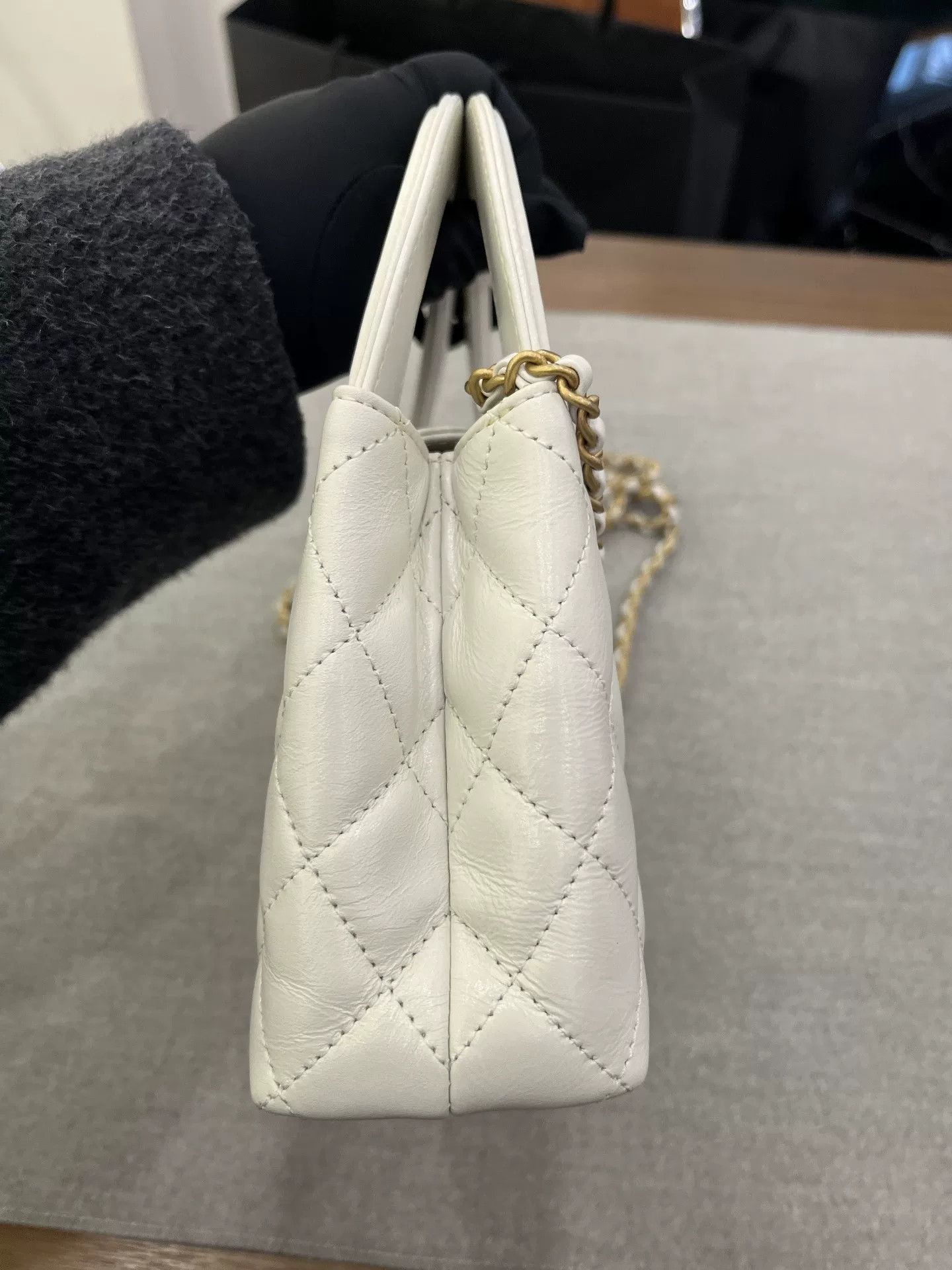 Chanel Pre-loved Bag Very good condition Size ONE SIZE - 3 Thumbnail