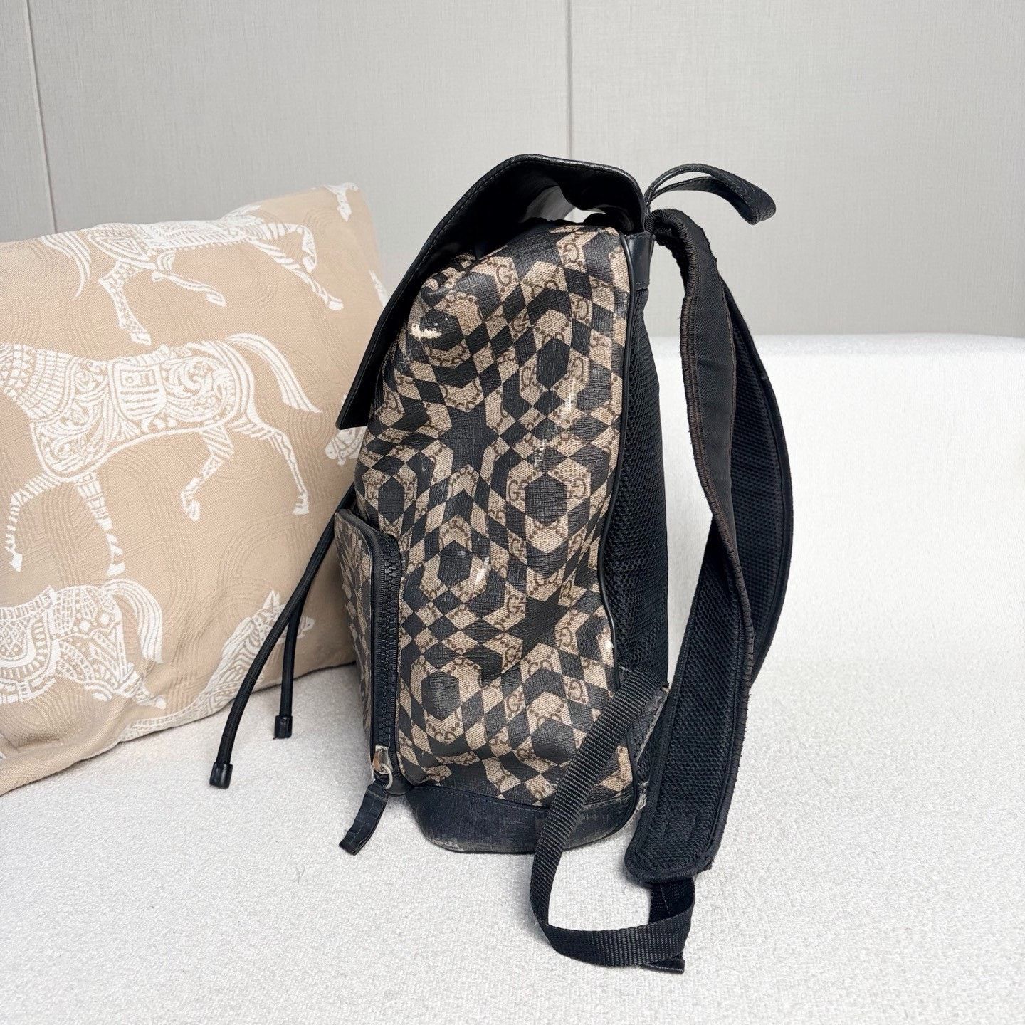 Gucci Pre-loved Bag Very good condition Size ONE SIZE - 3 Thumbnail