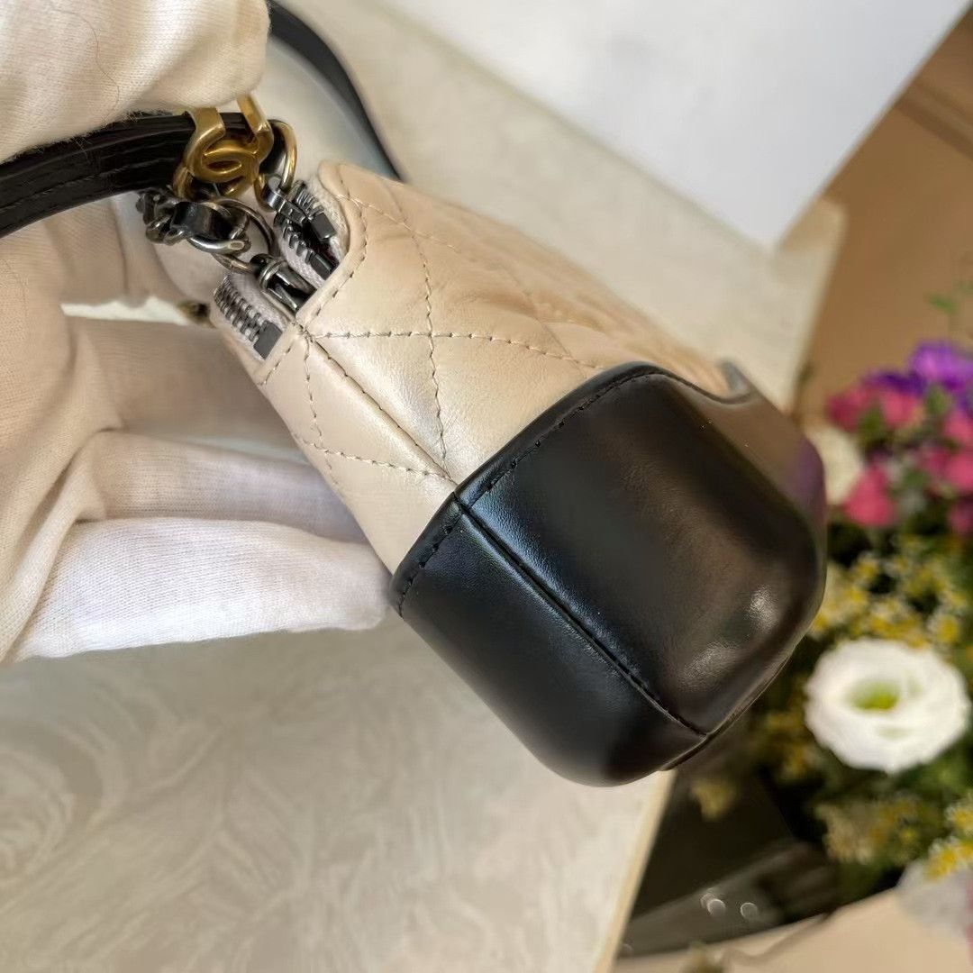 Chanel Pre-loved Bag Very good condition Size ONE SIZE - 5 Thumbnail