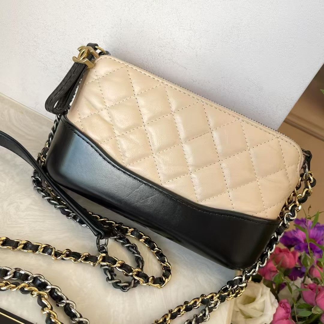 Chanel Pre-loved Bag Very good condition Size ONE SIZE - 3 Thumbnail