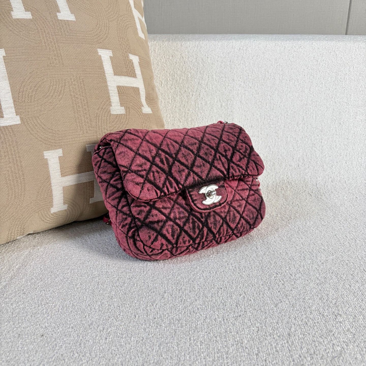 Chanel Pre-loved Bag Very good condition Size ONE SIZE - 6 Thumbnail