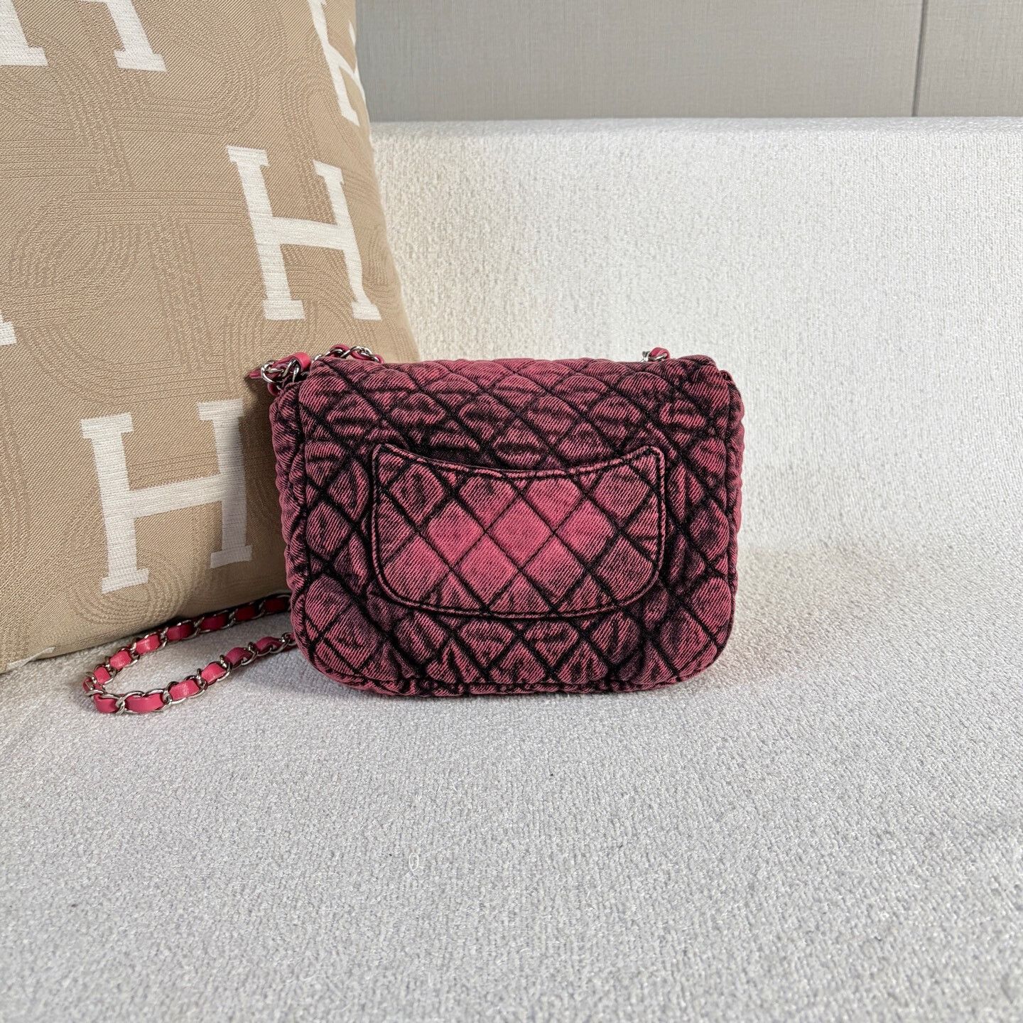 Chanel Pre-loved Bag Very good condition Size ONE SIZE - 3 Thumbnail