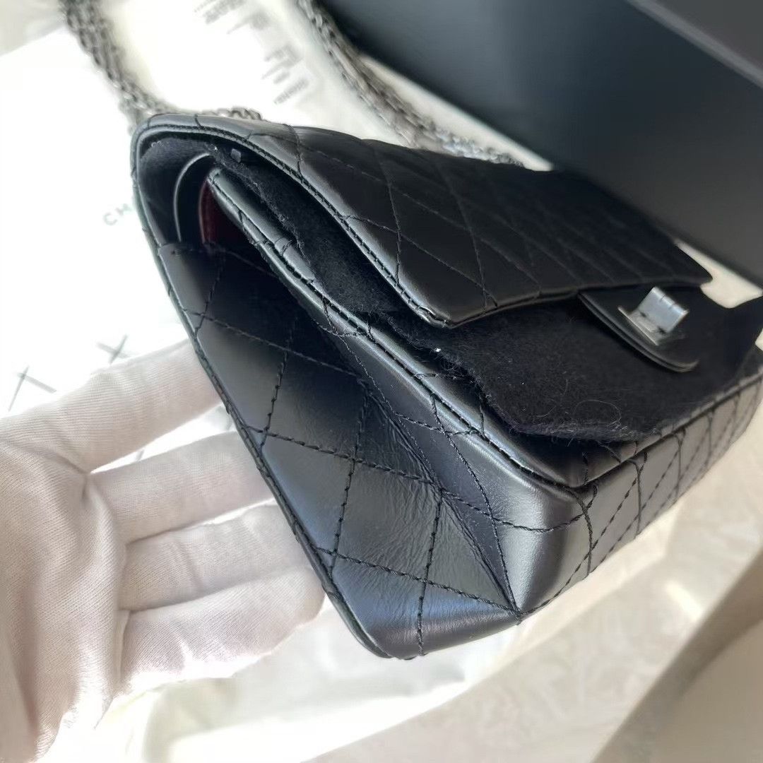 Chanel Pre-loved Bag Very good condition Size ONE SIZE - 4 Thumbnail