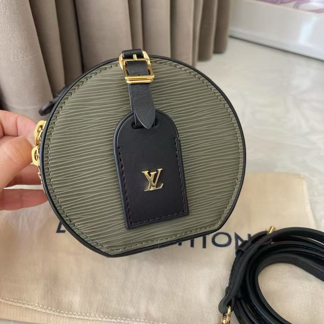 Louis Vuitton Pre-loved Bag Very good condition Size ONE SIZE - 5 Thumbnail