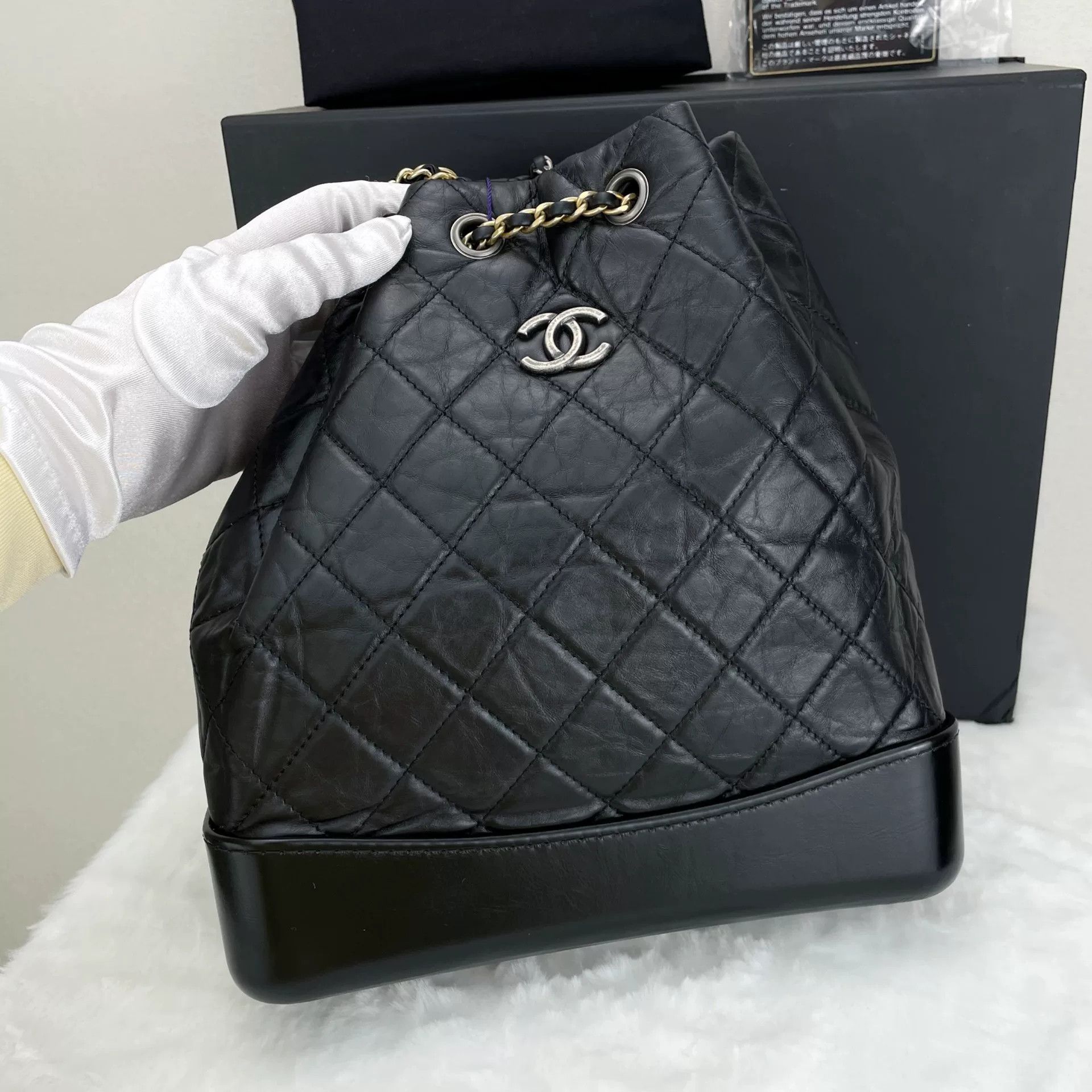 Chanel Pre-loved Bag Very good condition Size ONE SIZE - 7 Thumbnail