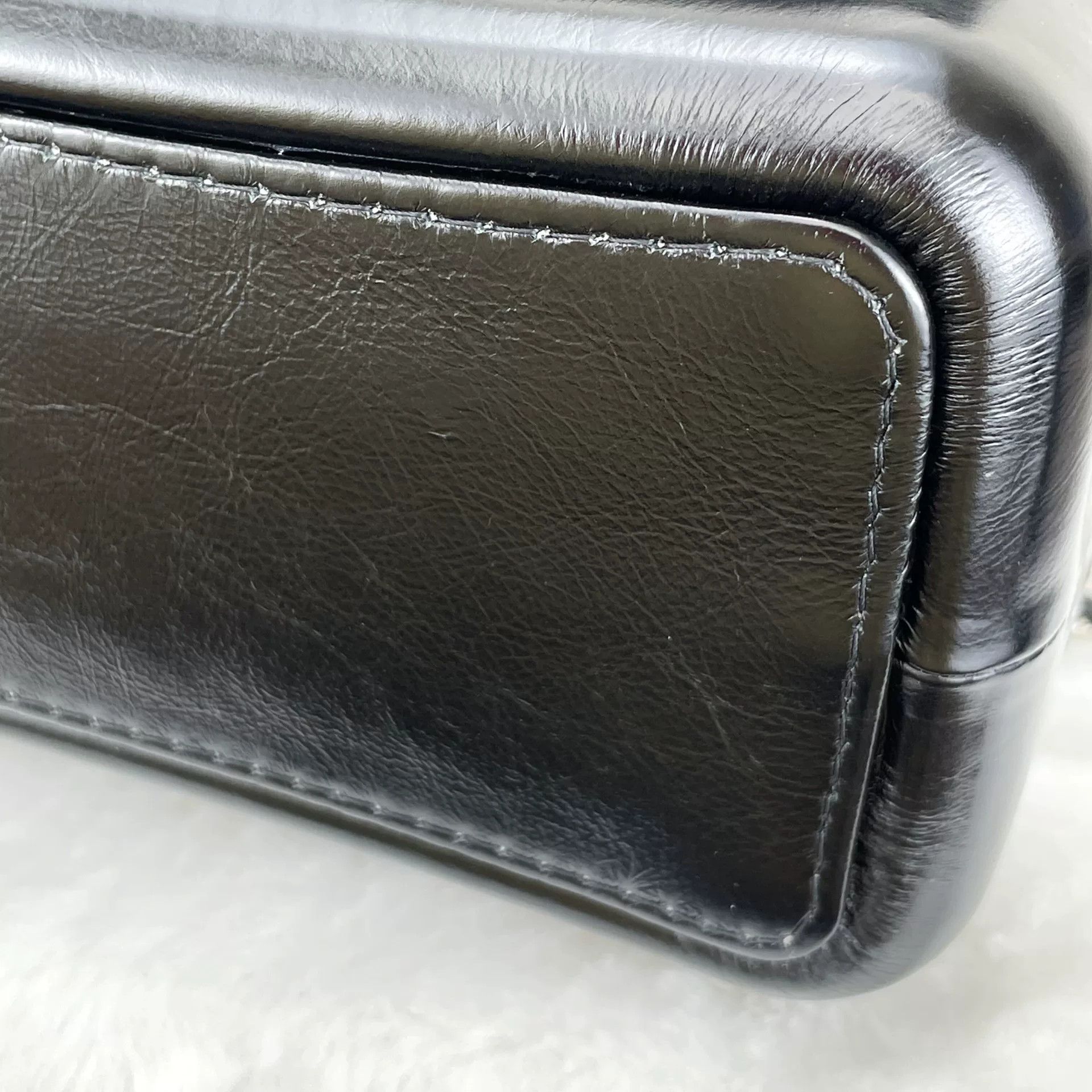 Chanel Pre-loved Bag Very good condition Size ONE SIZE - 6 Thumbnail