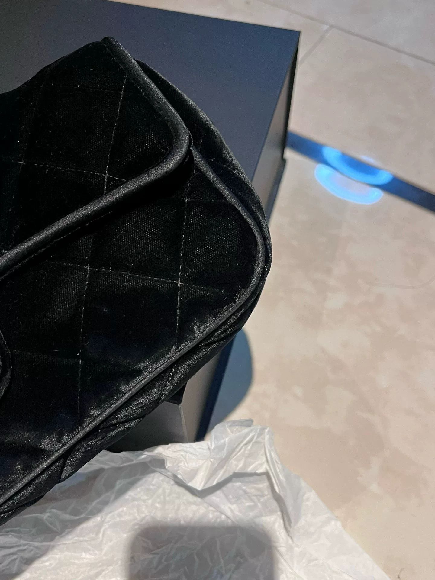Chanel Pre-loved Bag Very good condition Size ONE SIZE - 6 Thumbnail
