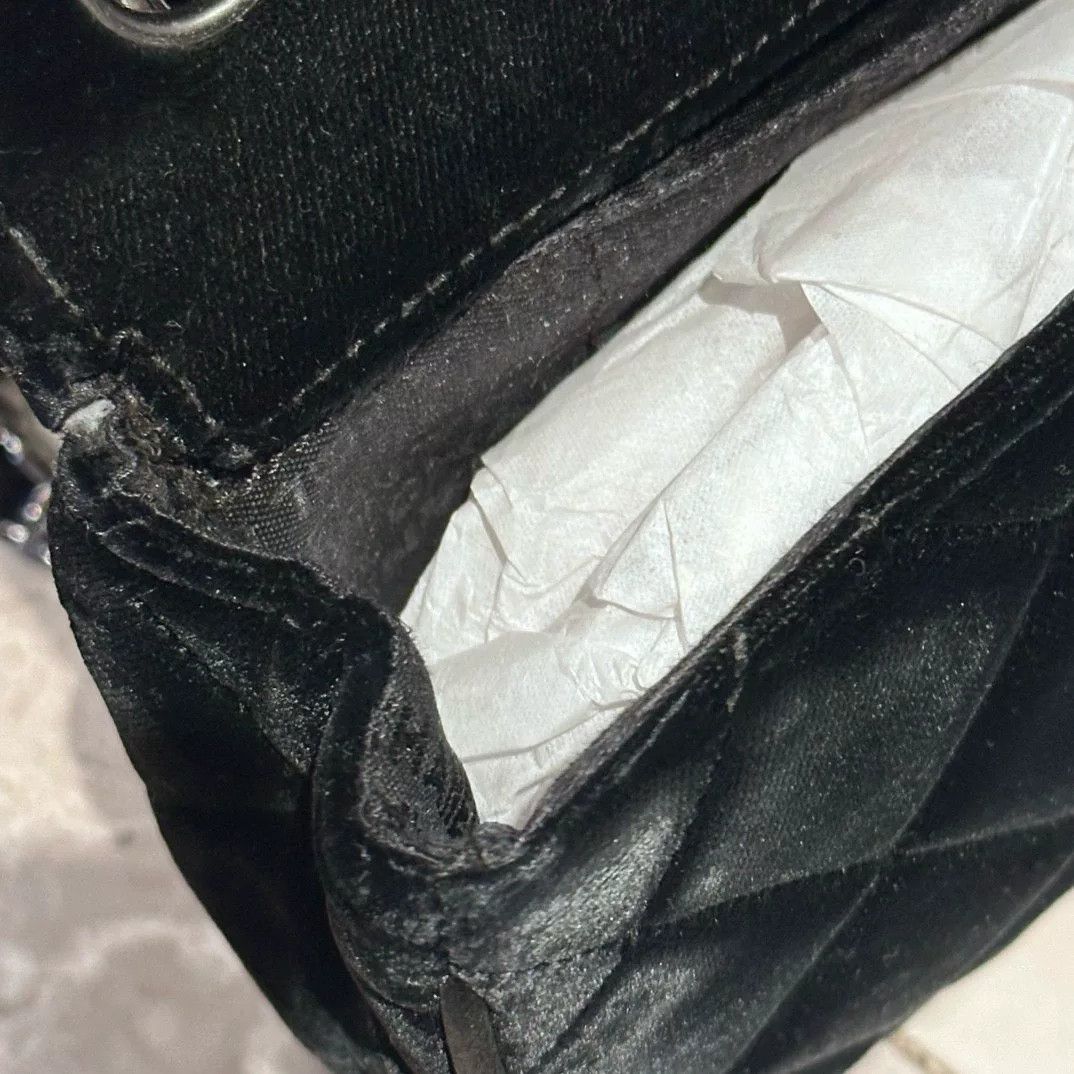 Chanel Pre-loved Bag Very good condition Size ONE SIZE - 9 Thumbnail