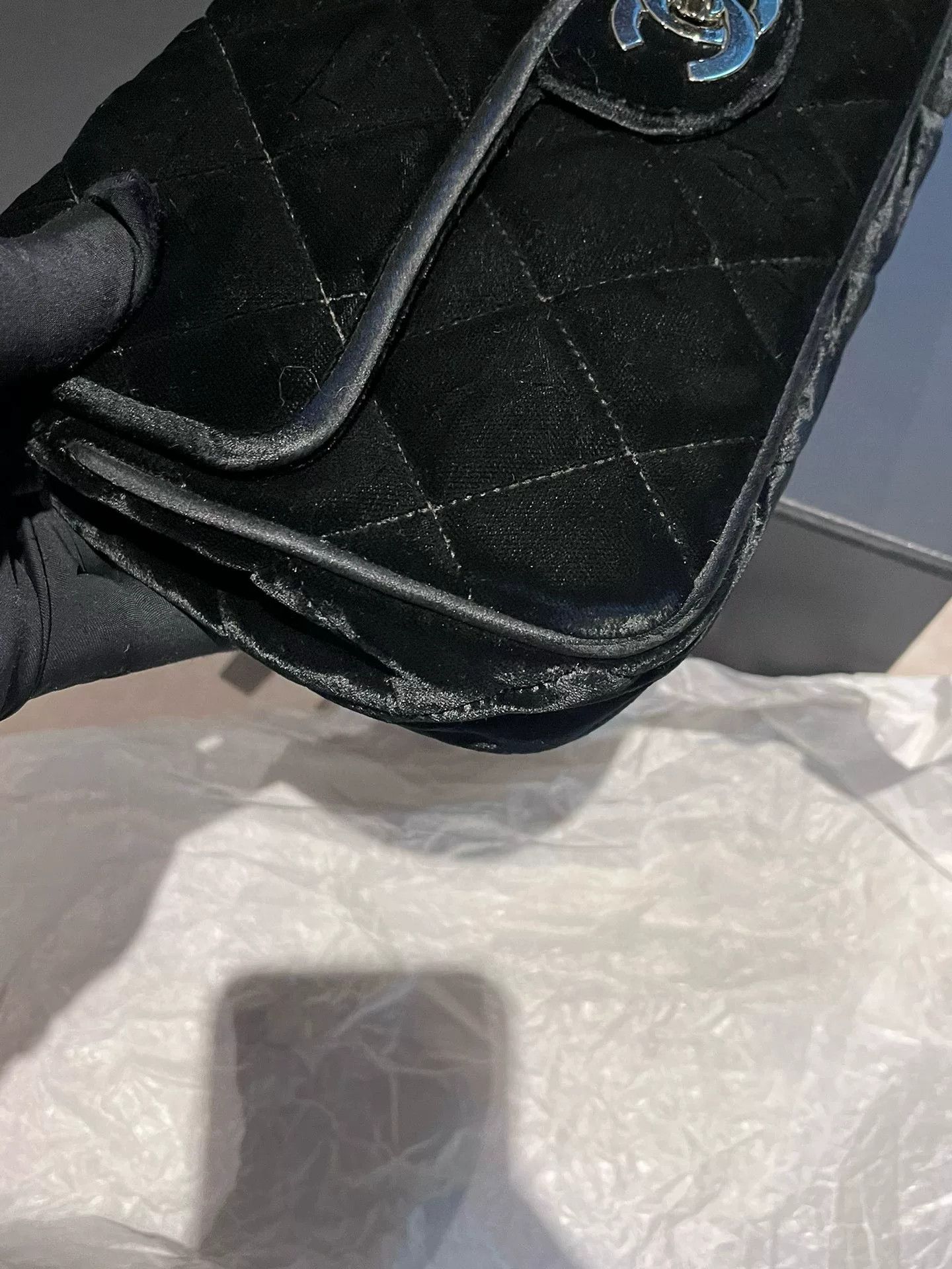 Chanel Pre-loved Bag Very good condition Size ONE SIZE - 5 Thumbnail